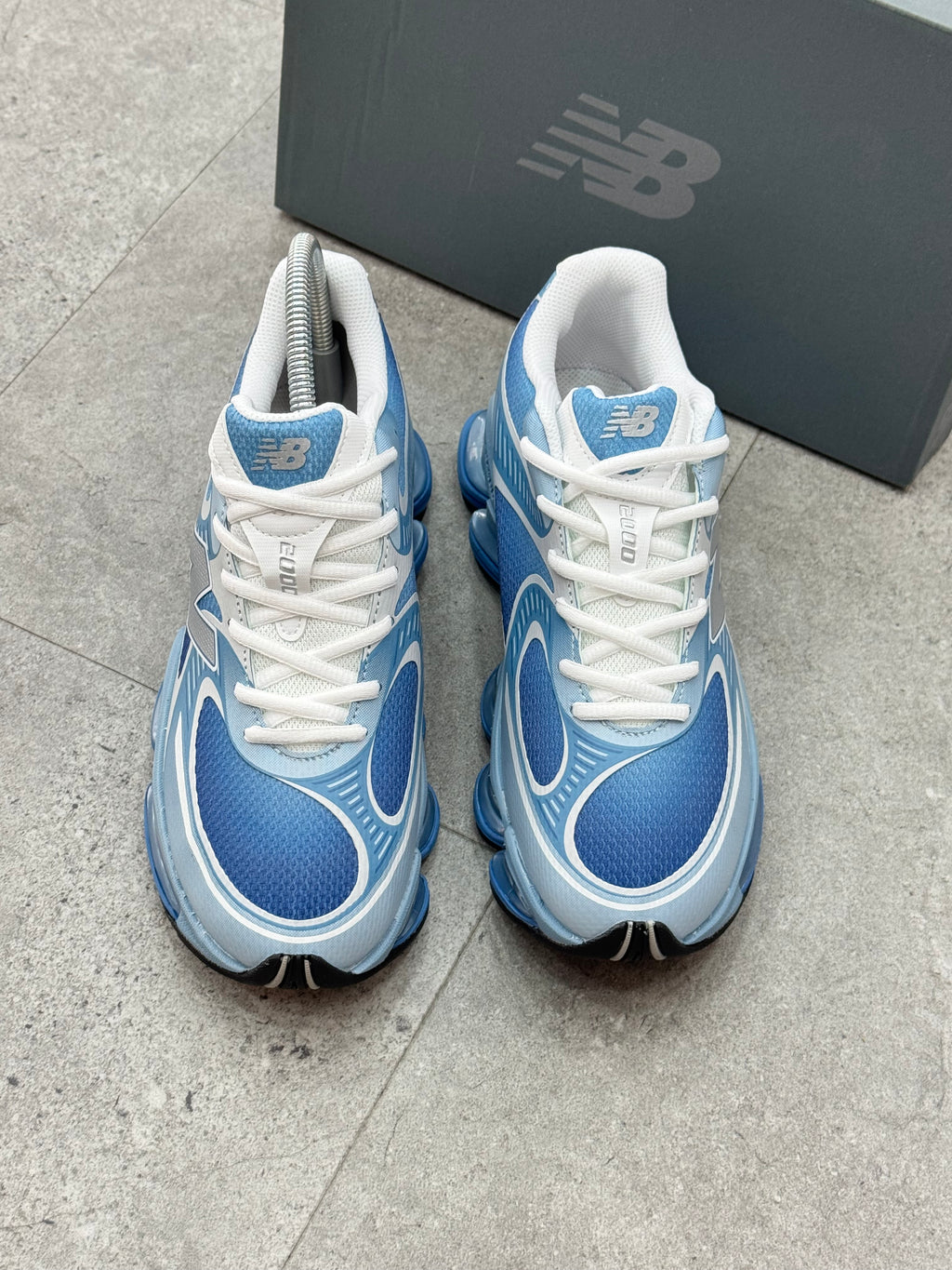 NEW BALANCE 2000 – Light Blue / Royal Blue - NEW1809