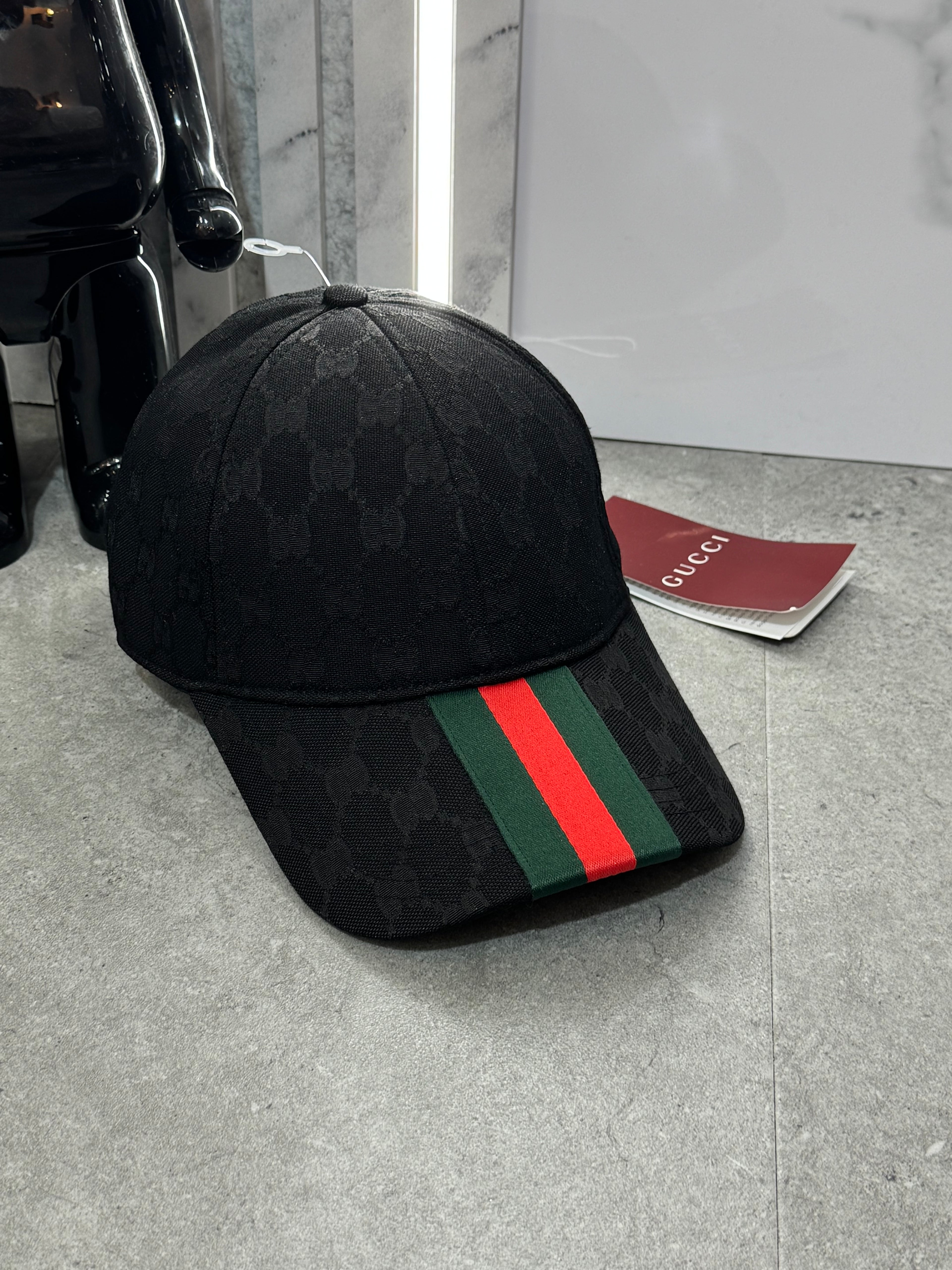 GUCCI CAP - NEW1122