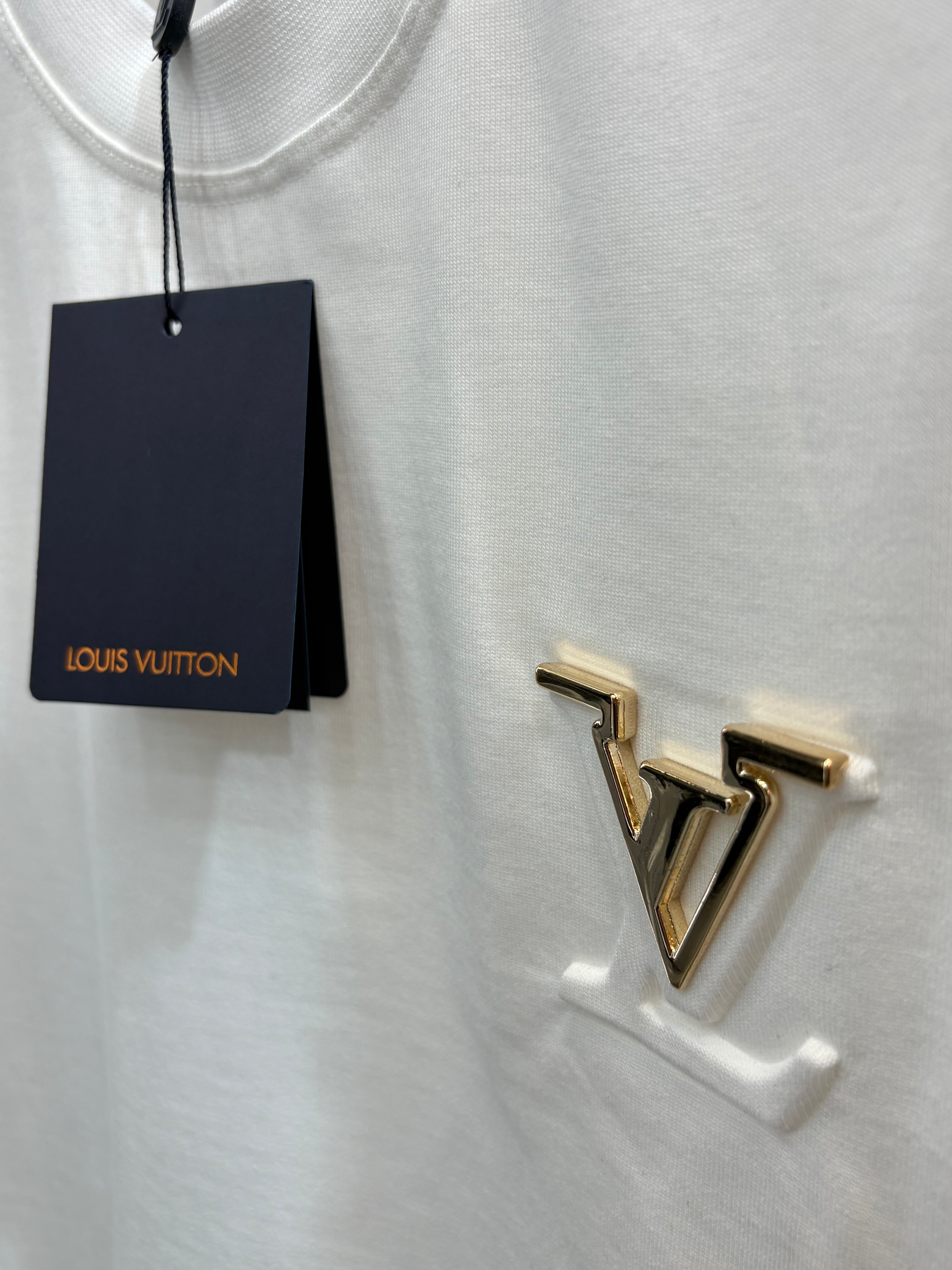 TSHIRT LOUIS VUITTON - NEW1302