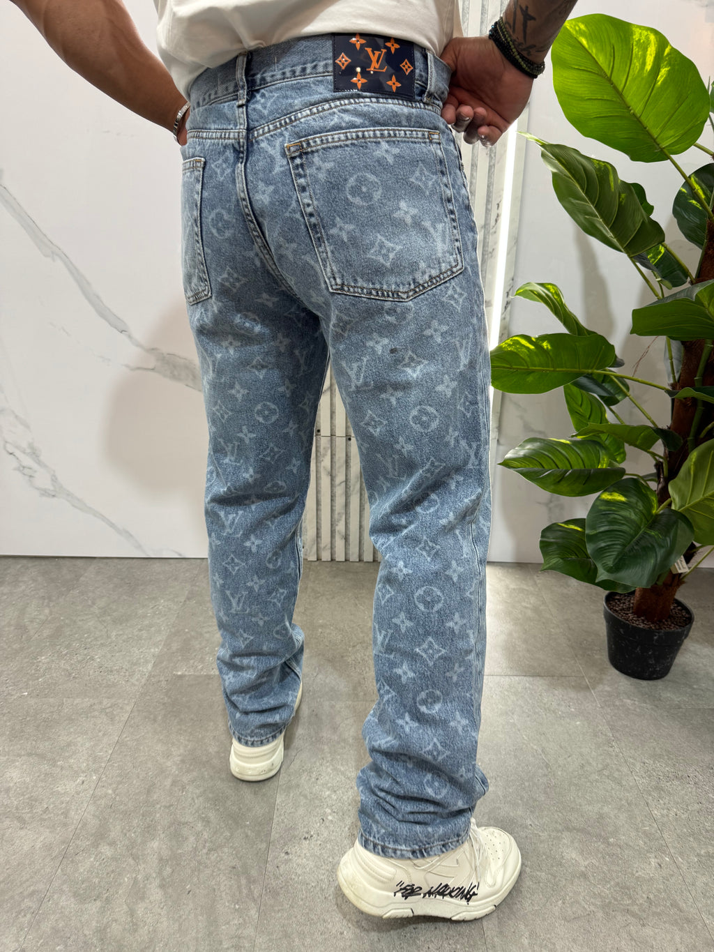 JEAN LOUIS VUITTON - NEW1327