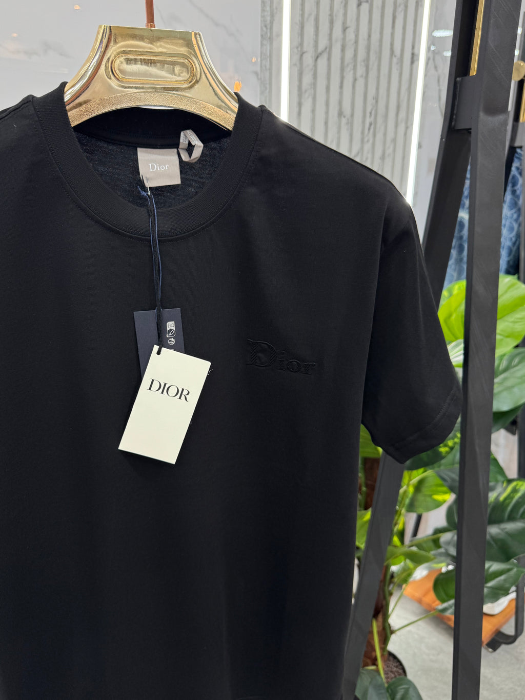 DIOR Oblique Tone-on-Tone Logo T-Shirt – Black - NEW1753
