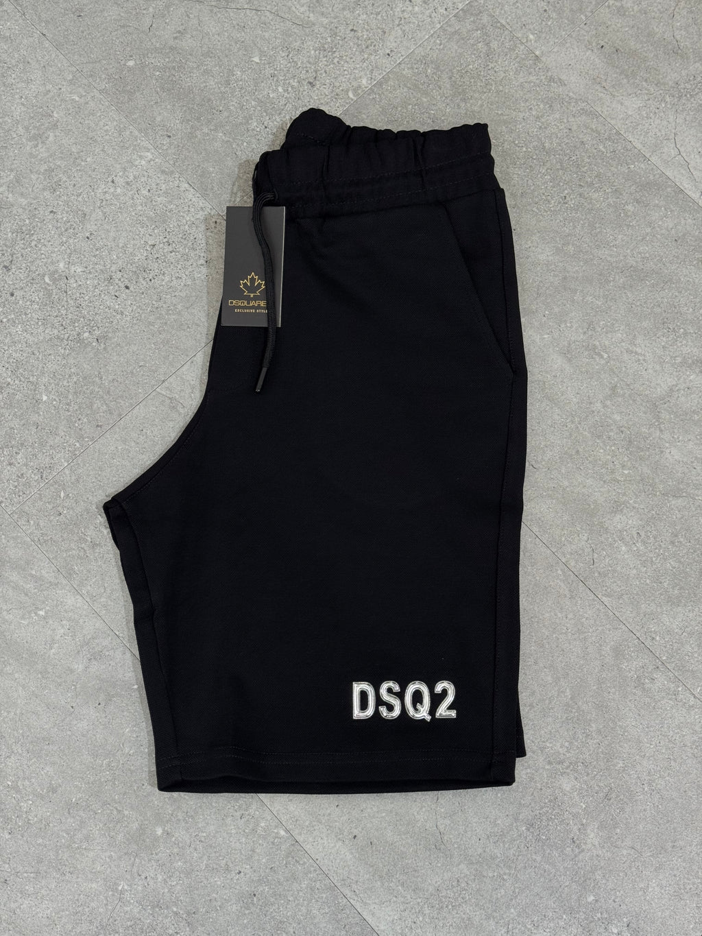 Dsquared2 Shorts - NEW1649