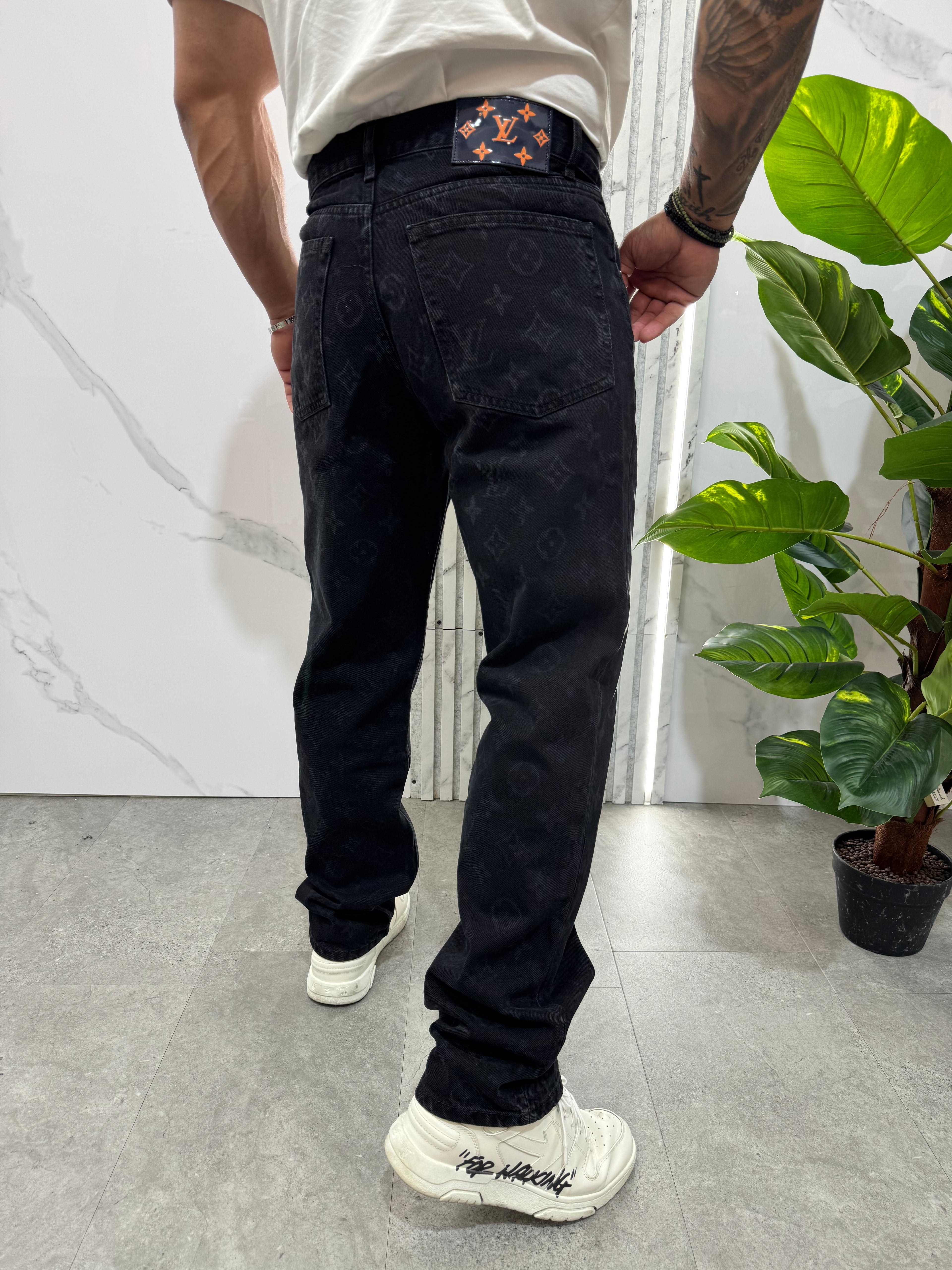 JEAN LOUIS VUITTON - NEW1326