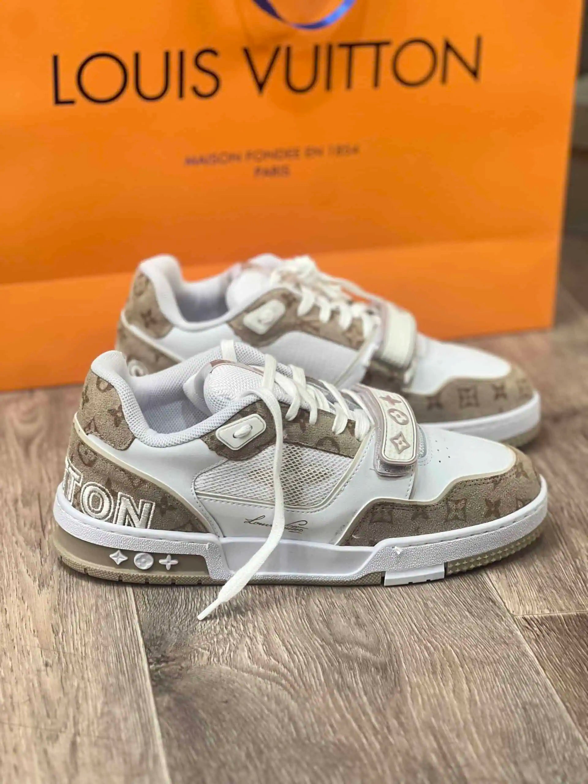 Παπούτσια Louis Vuitton – 7020 SALE