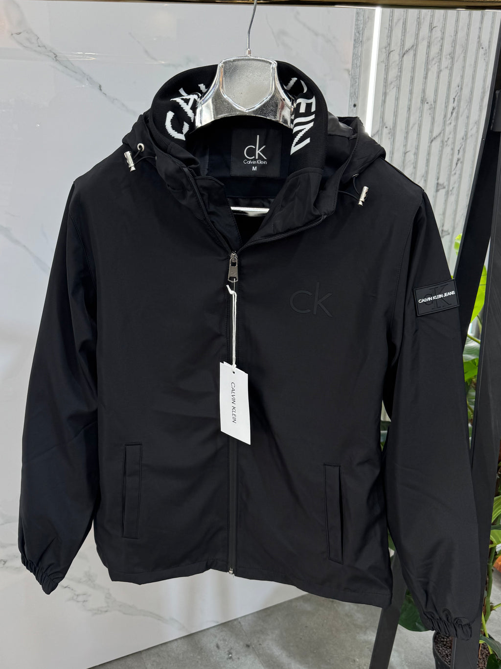 CALVIN KLEIN Hooded Windbreaker Jacket – Black - NEW1858