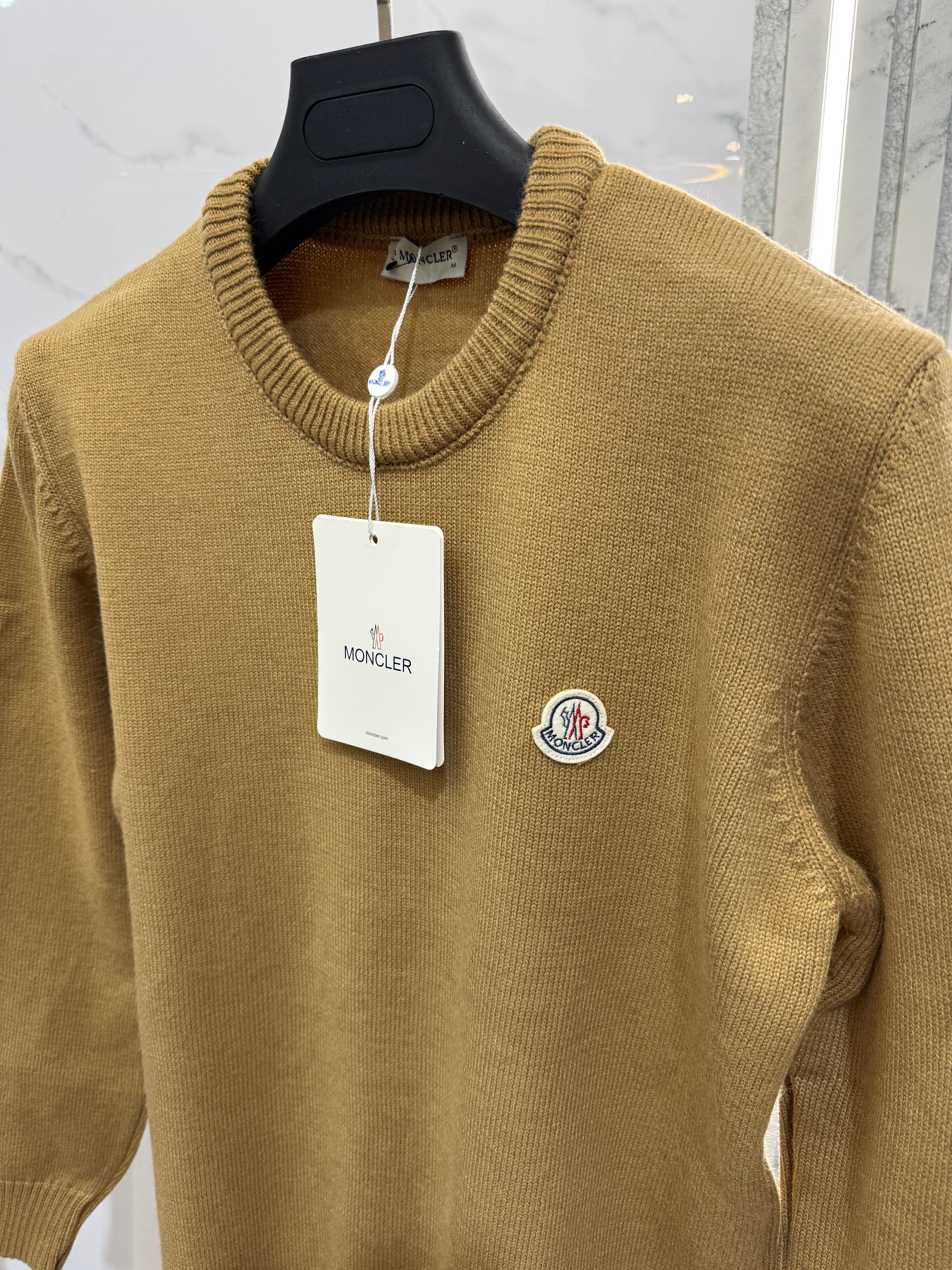 ΠΛΕΚΤΗ MONCLER ΜΑΚΡΥΜΑΝΙΚΗ - NEW1234