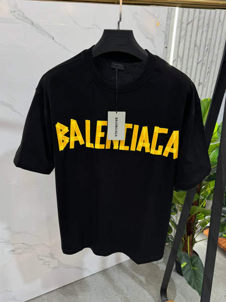 BALENCIAGA Tape Logo Oversized T-Shirt – Black/Yellow - NEW1759
