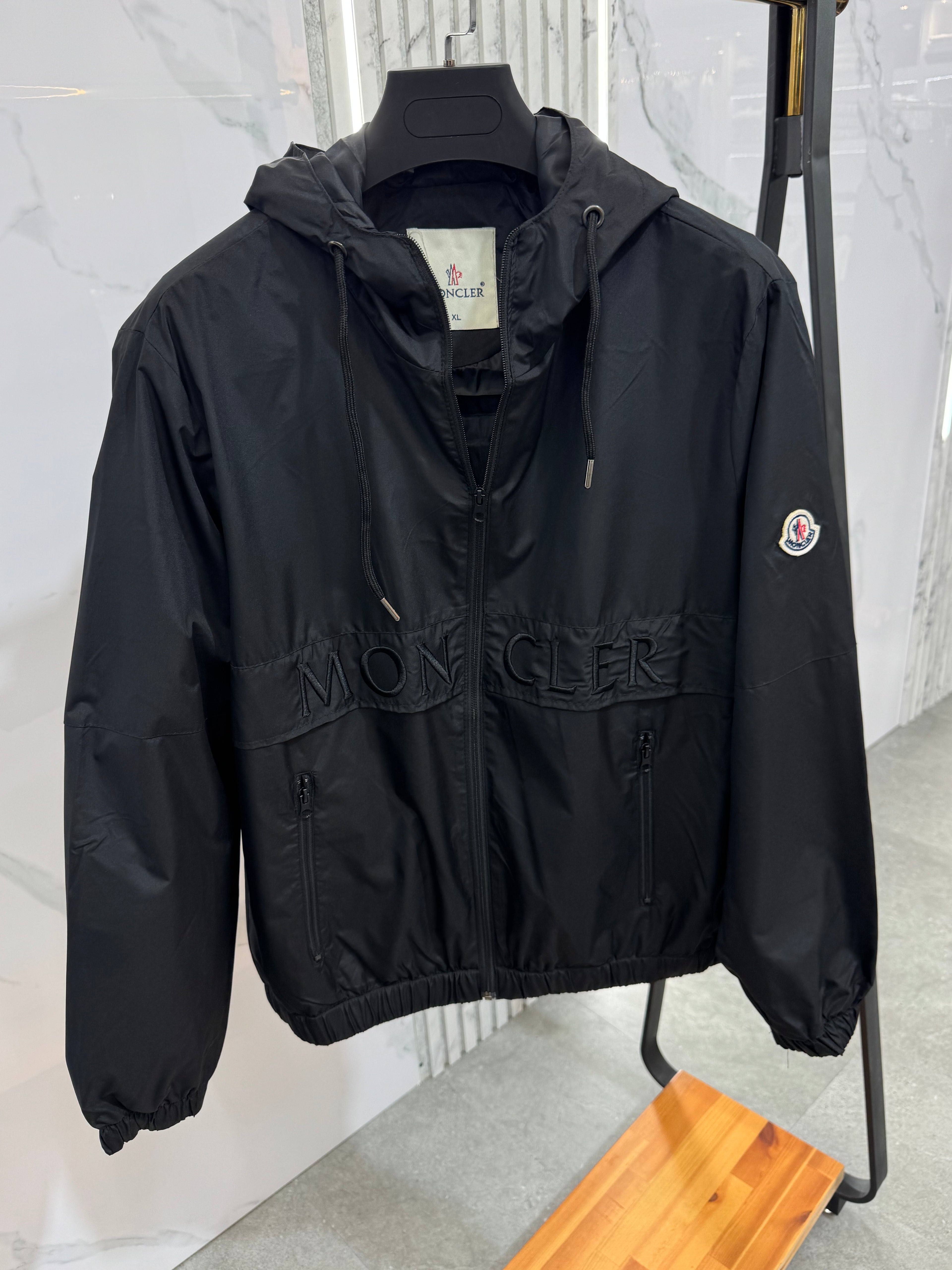 ΑΝΤΙΑΝΕΜΙΚΗ ΖΑΚΕΤΑ MONCLER - NEW1142