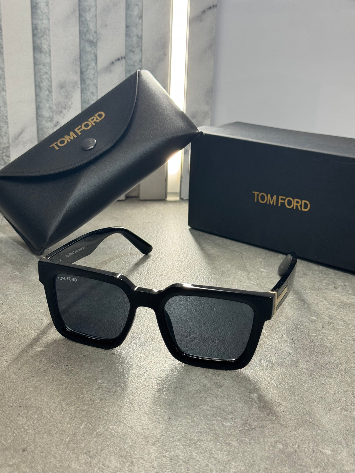 TOM FORD SUNGLASSE - NEW1557