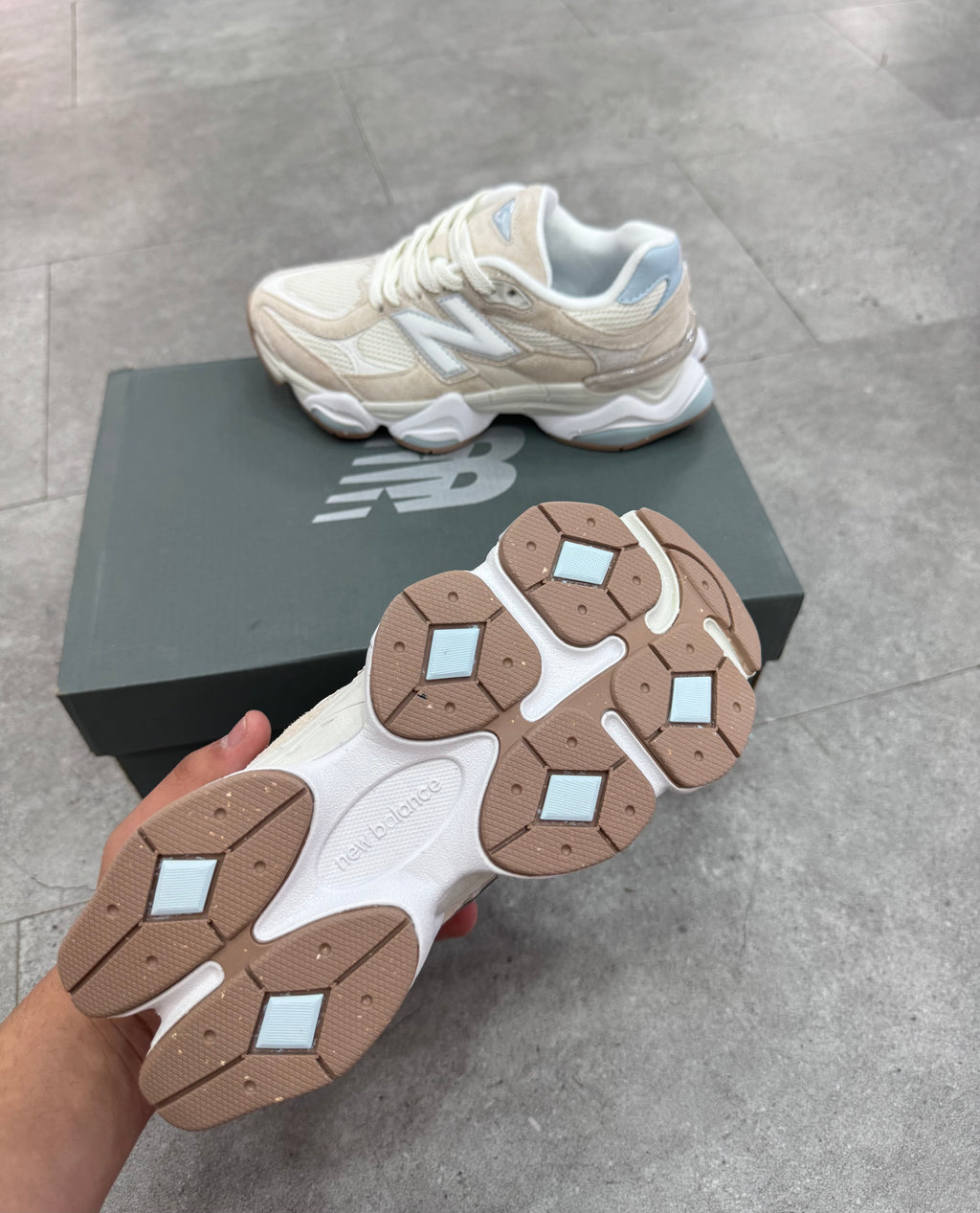 NEW BALANCE 9060 – Cream / Light Blue - NEW1807