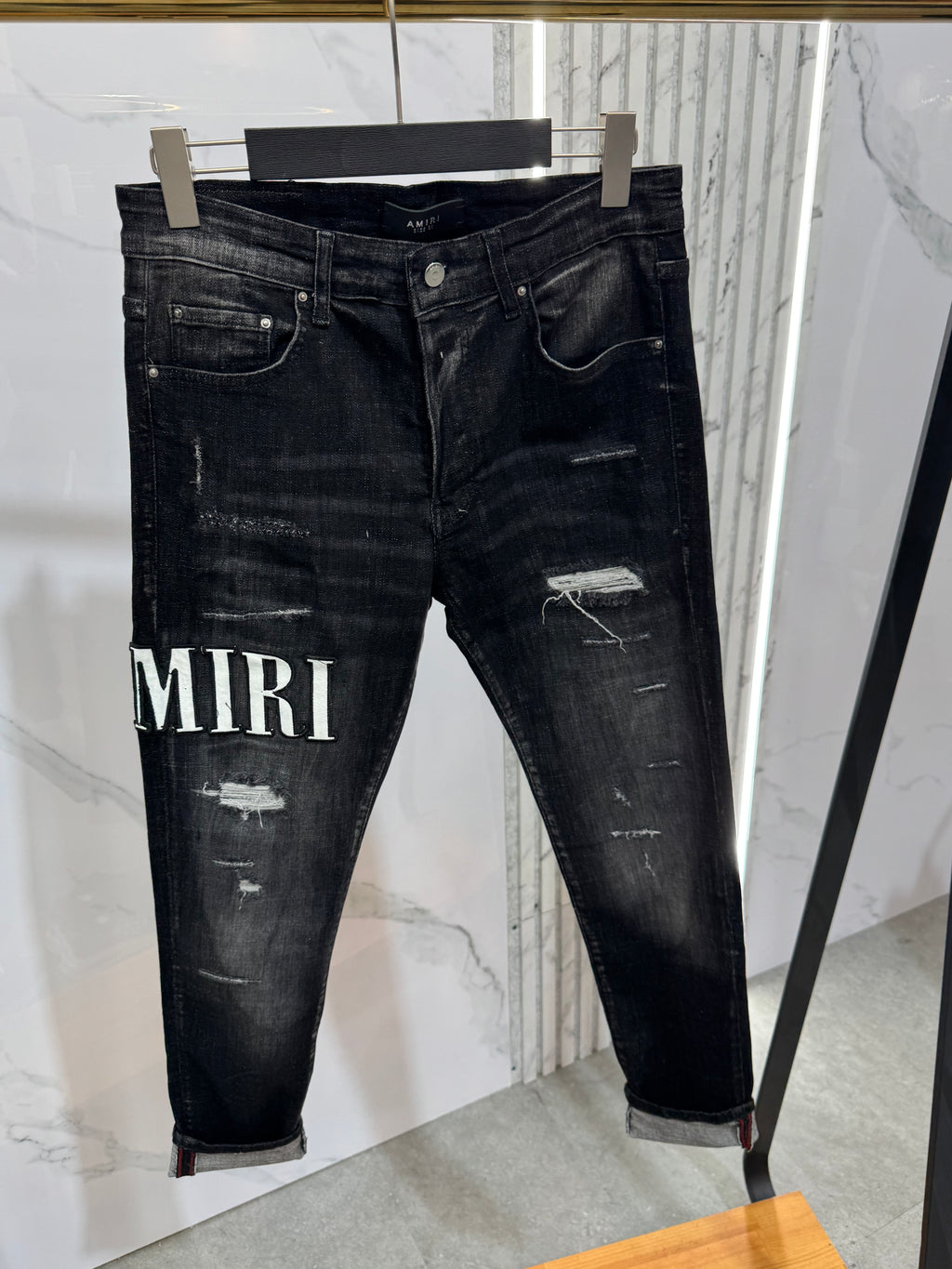 JEAN AMIRI - NEW1201