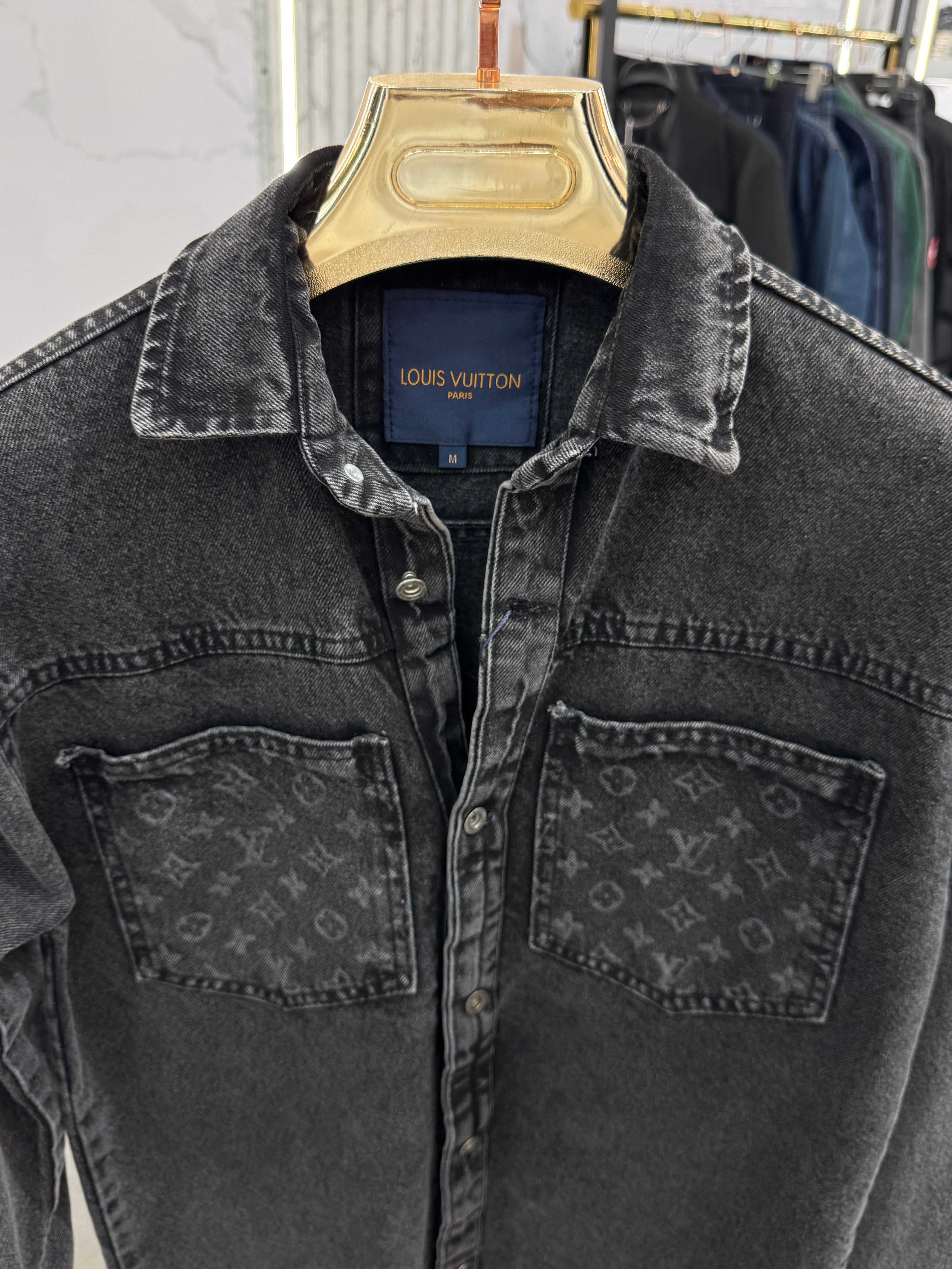 Louis Vuitton SLIM FIT – LV5031