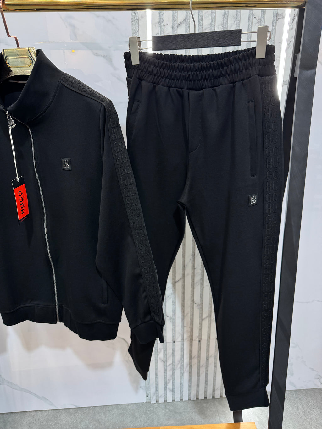 OUTFIT SET HUGO BOSS - NEW1237