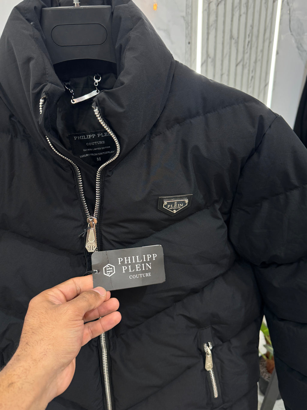 PHILIPP PLEIN Chevron Quilted Puffer Jacket – Black - NEW1983