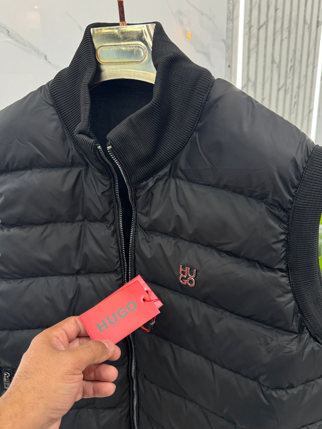 HUGO Hybrid Padded Vest / Bodywarmer – Black - NEW1824