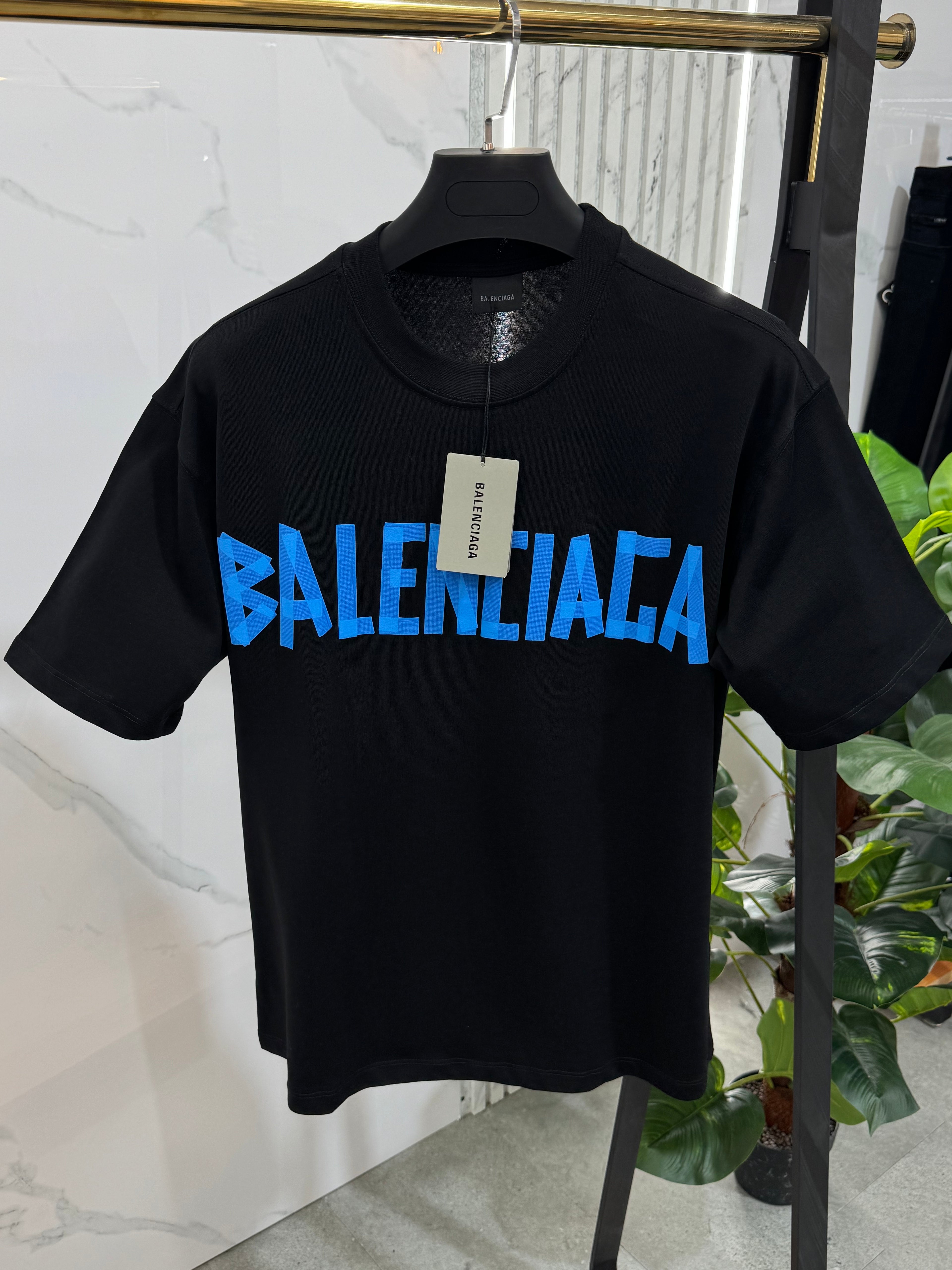 T-SHIRT BALENCIAGA - NEW1483
