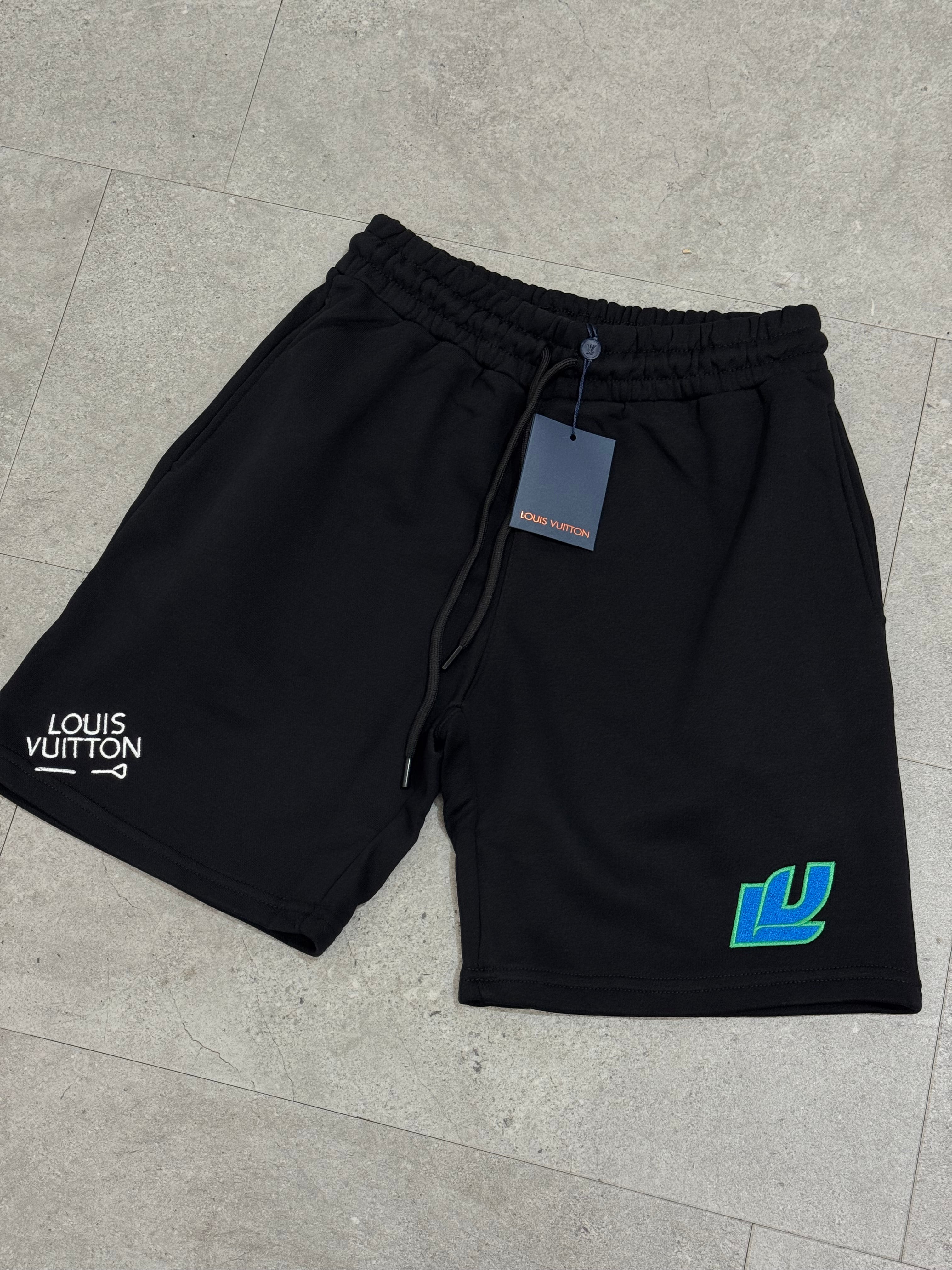 Louis Vuitton Graphic - Black Shorts - NEW1667