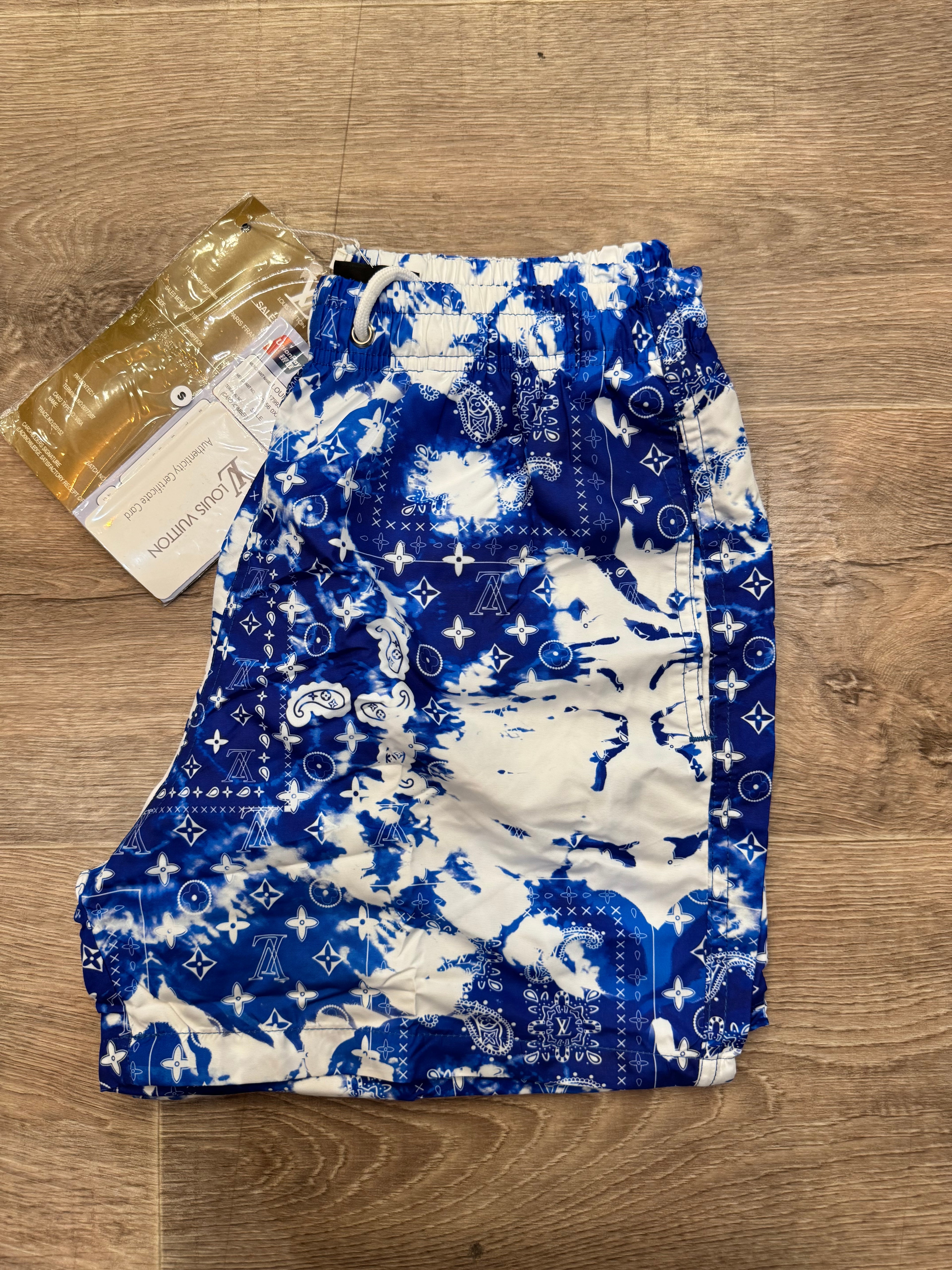 LOUIS VUITTON Monogram Bandana Swim Shorts – Blue / White - NEW1108