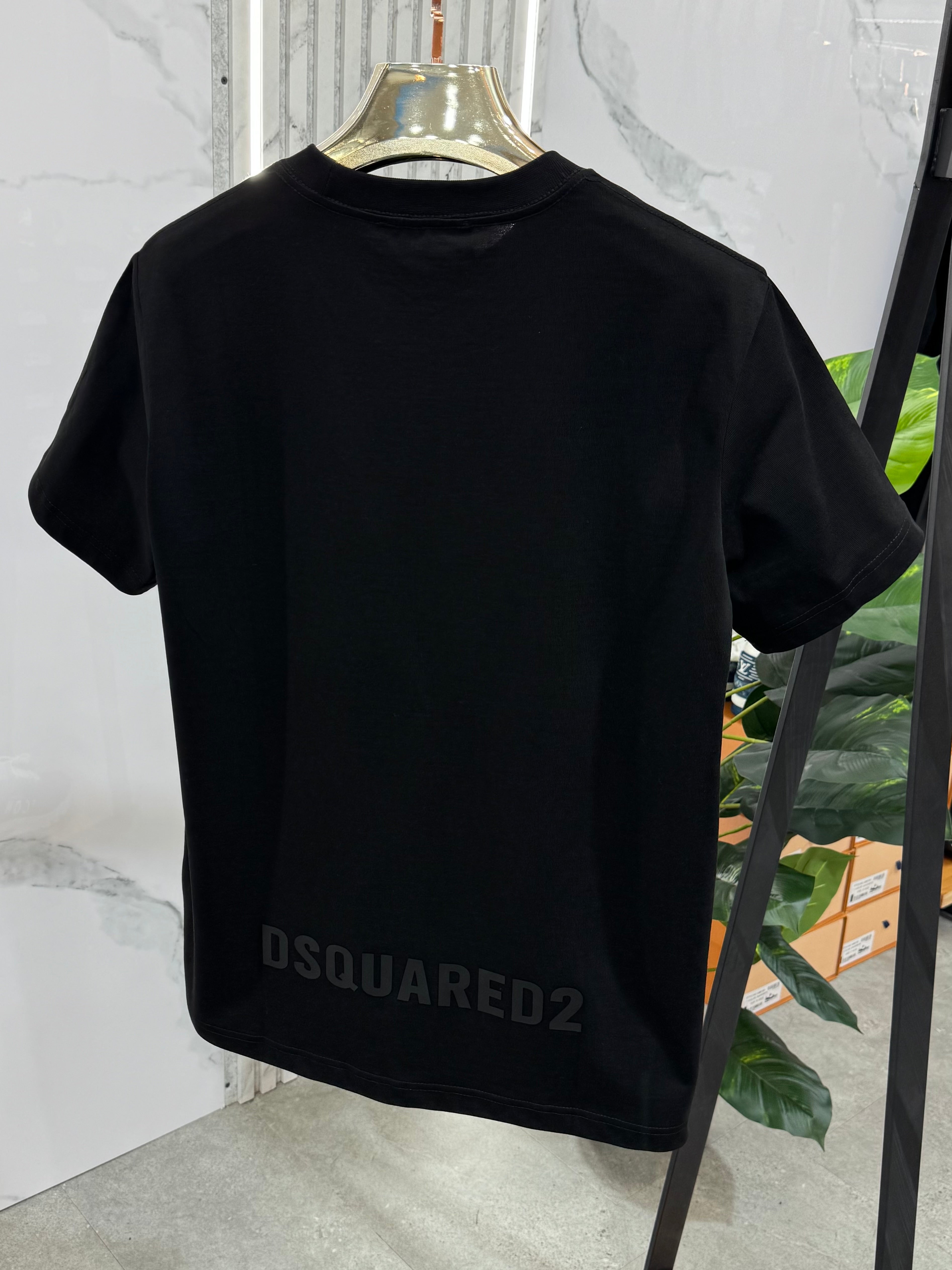 TSHIRT DSQUARED2 - NEW1437