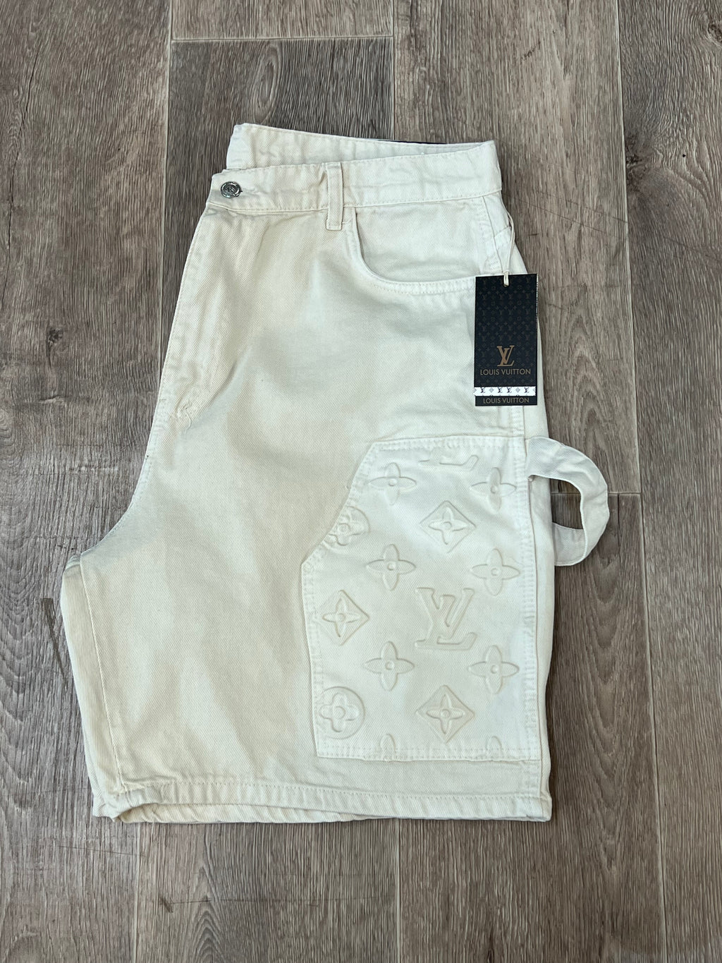 ΒΕΡΜΟΥΔΑ LOUIS VUITTON - NEW1579