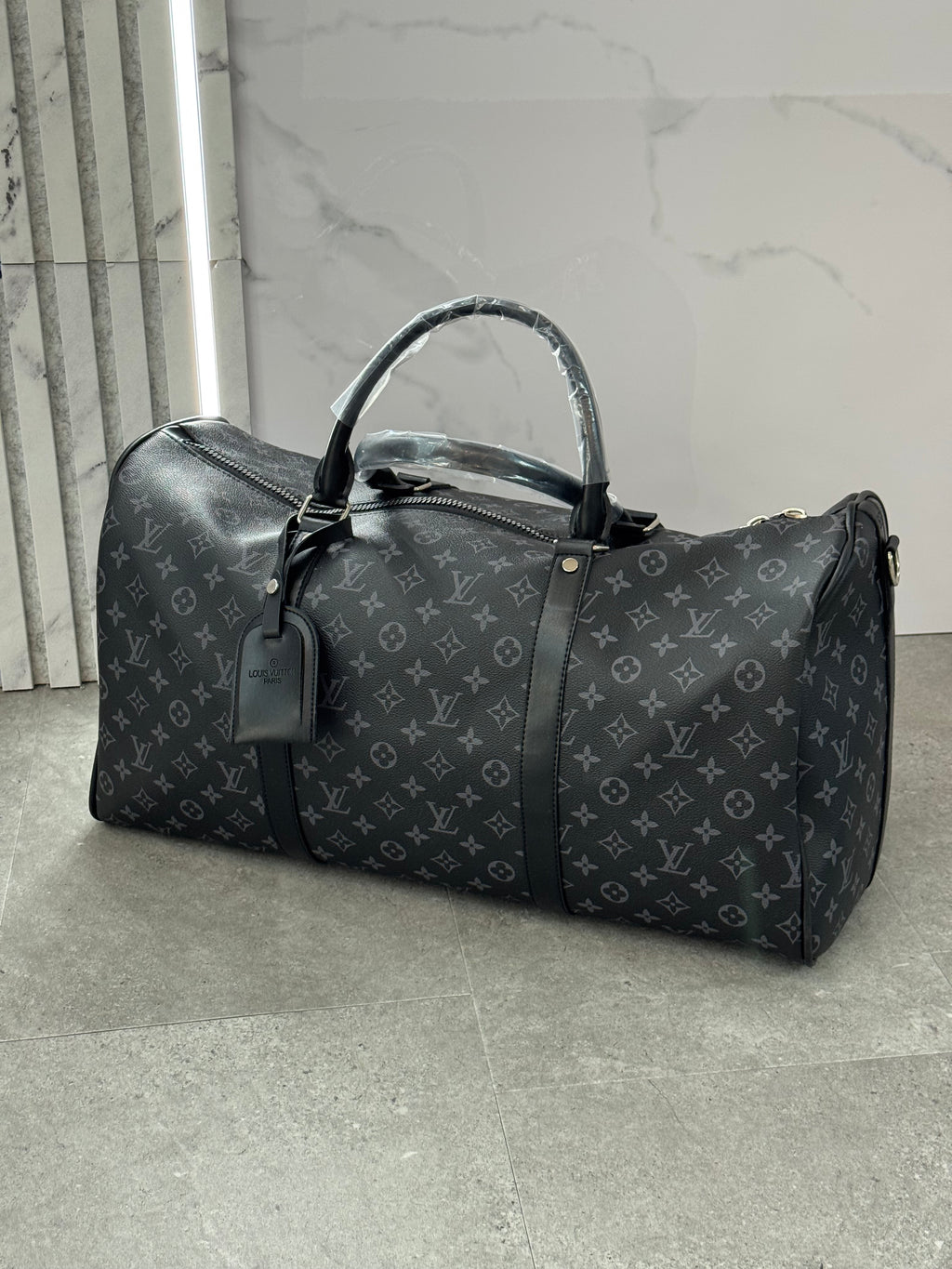 DUFFLE BAG LOUIS VUITTON - 1221