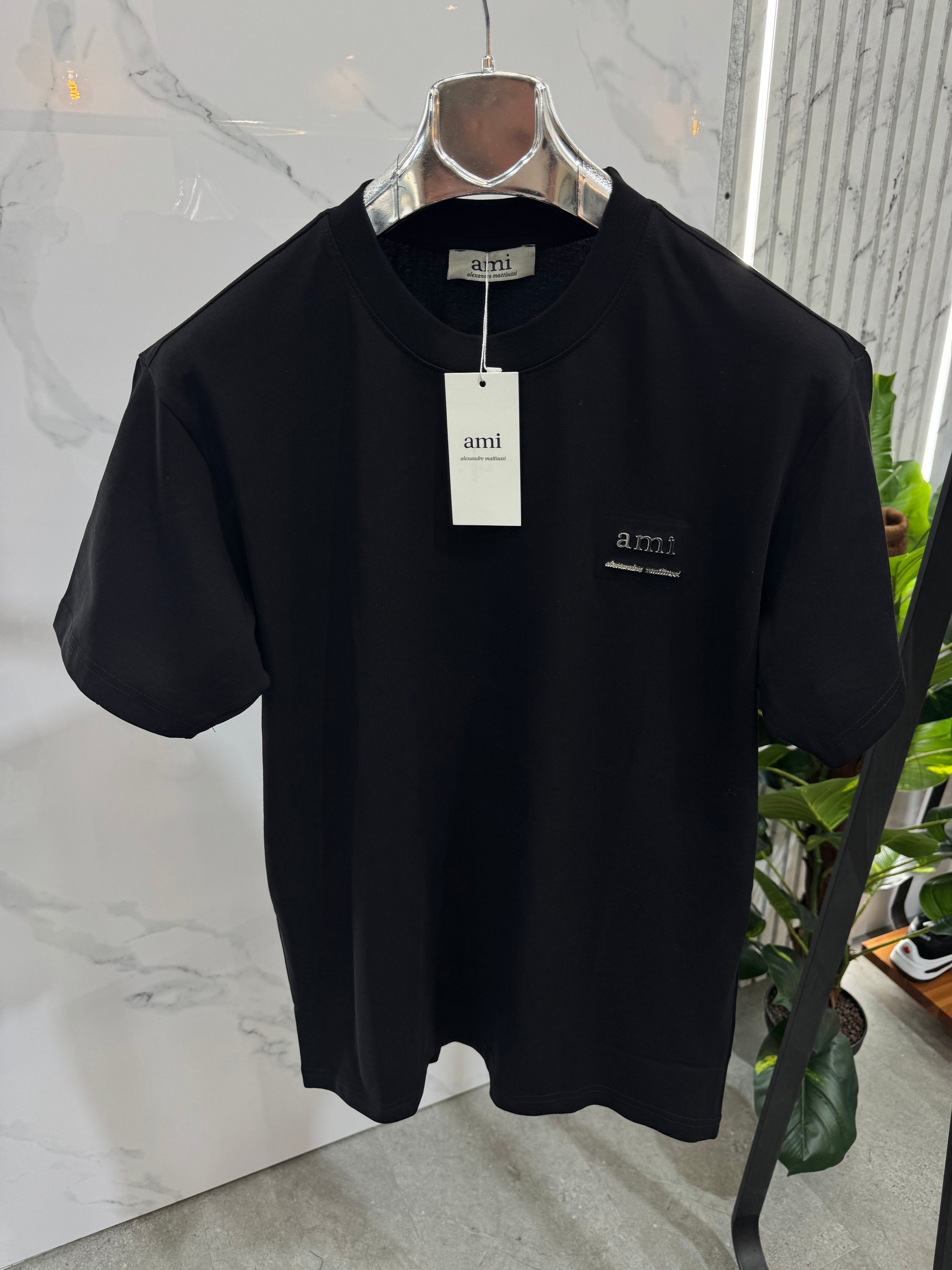 AMI Paris Patch T-Shirt - Black - NEW1637