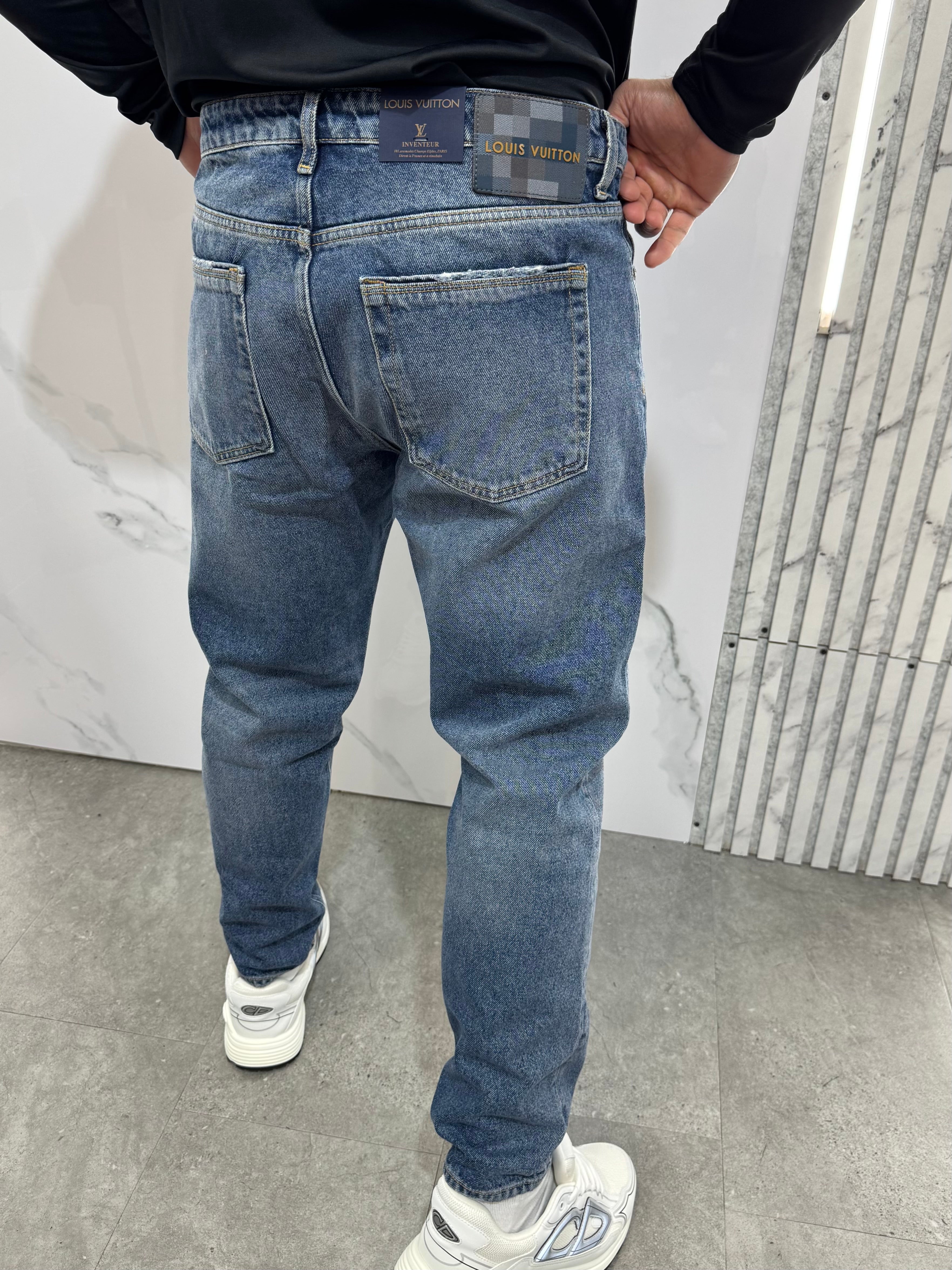 JEAN LOUIS VUITTON - NEW1431