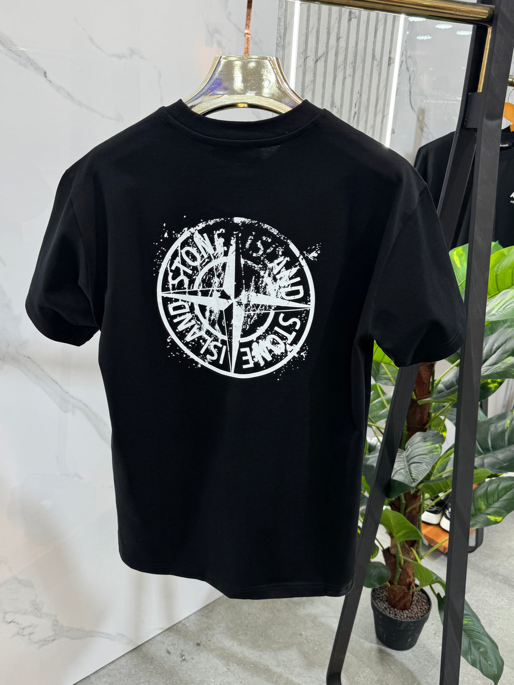 STONE ISLAND Back Compass Logo T-Shirt – Black - NEW1859