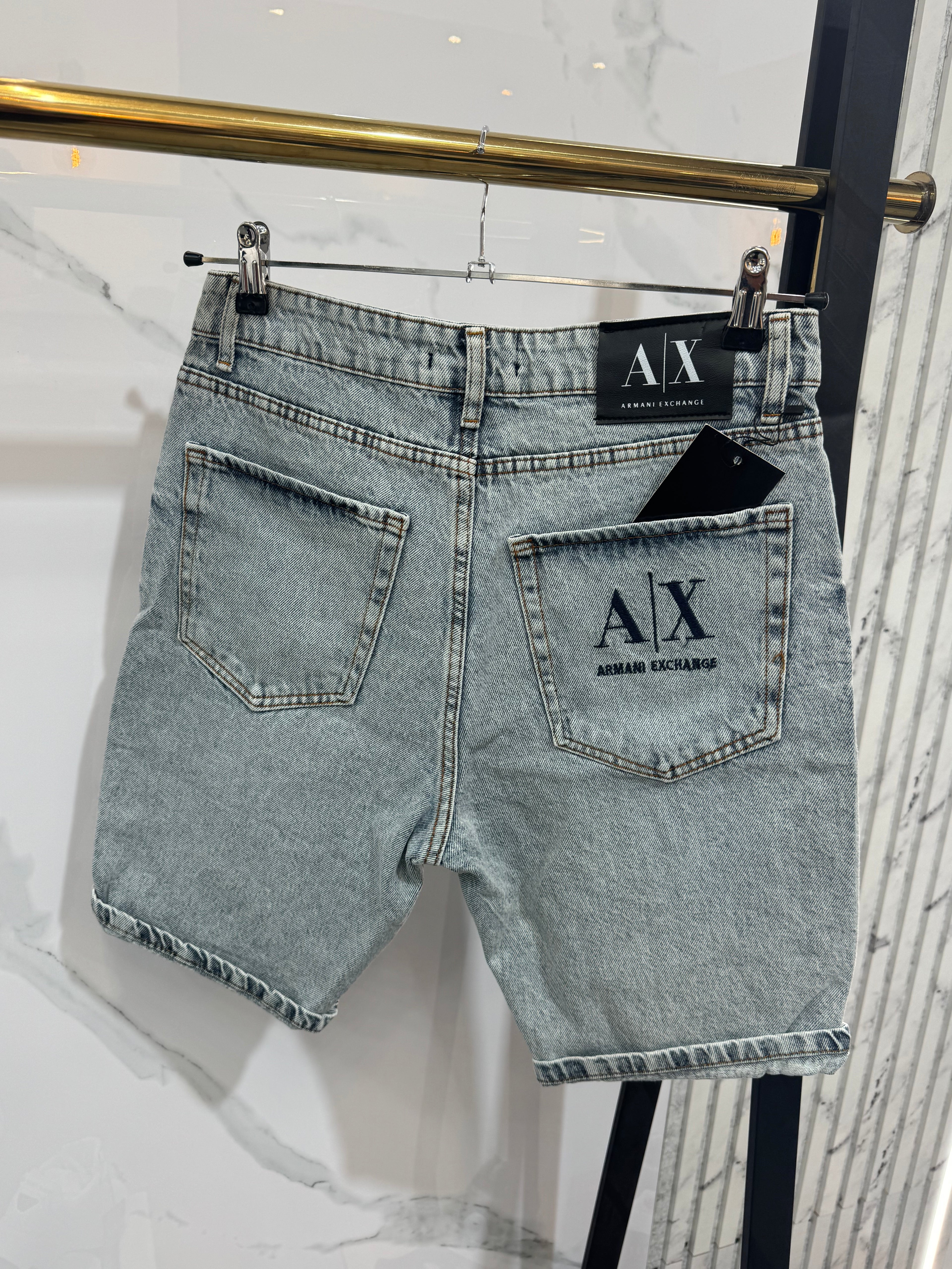 ARMANI EXCHANGE DENIM SHORTS LIGHT BLUE - NEW1576