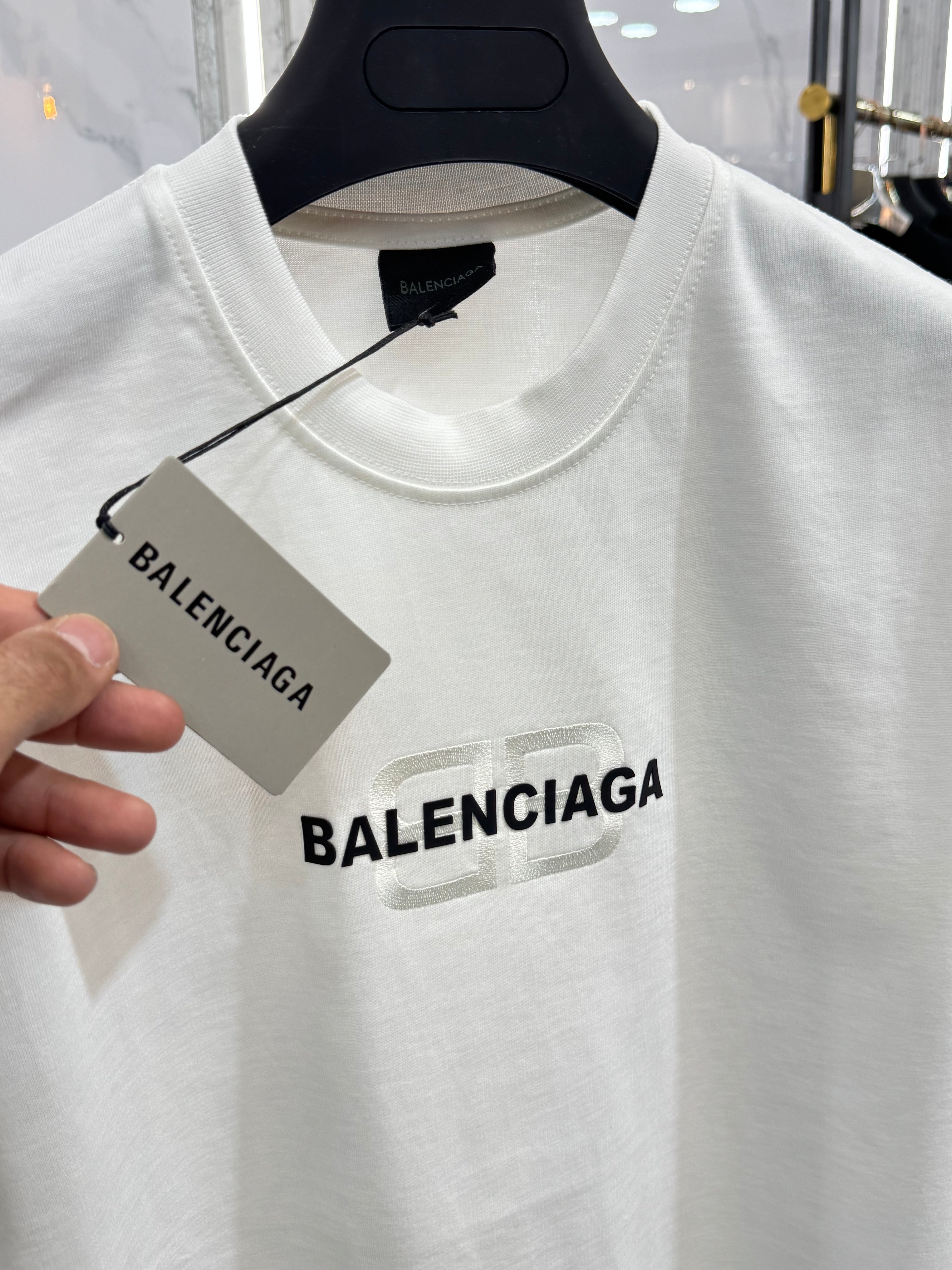 TSHIRT BALENCIAGA - NEW1417