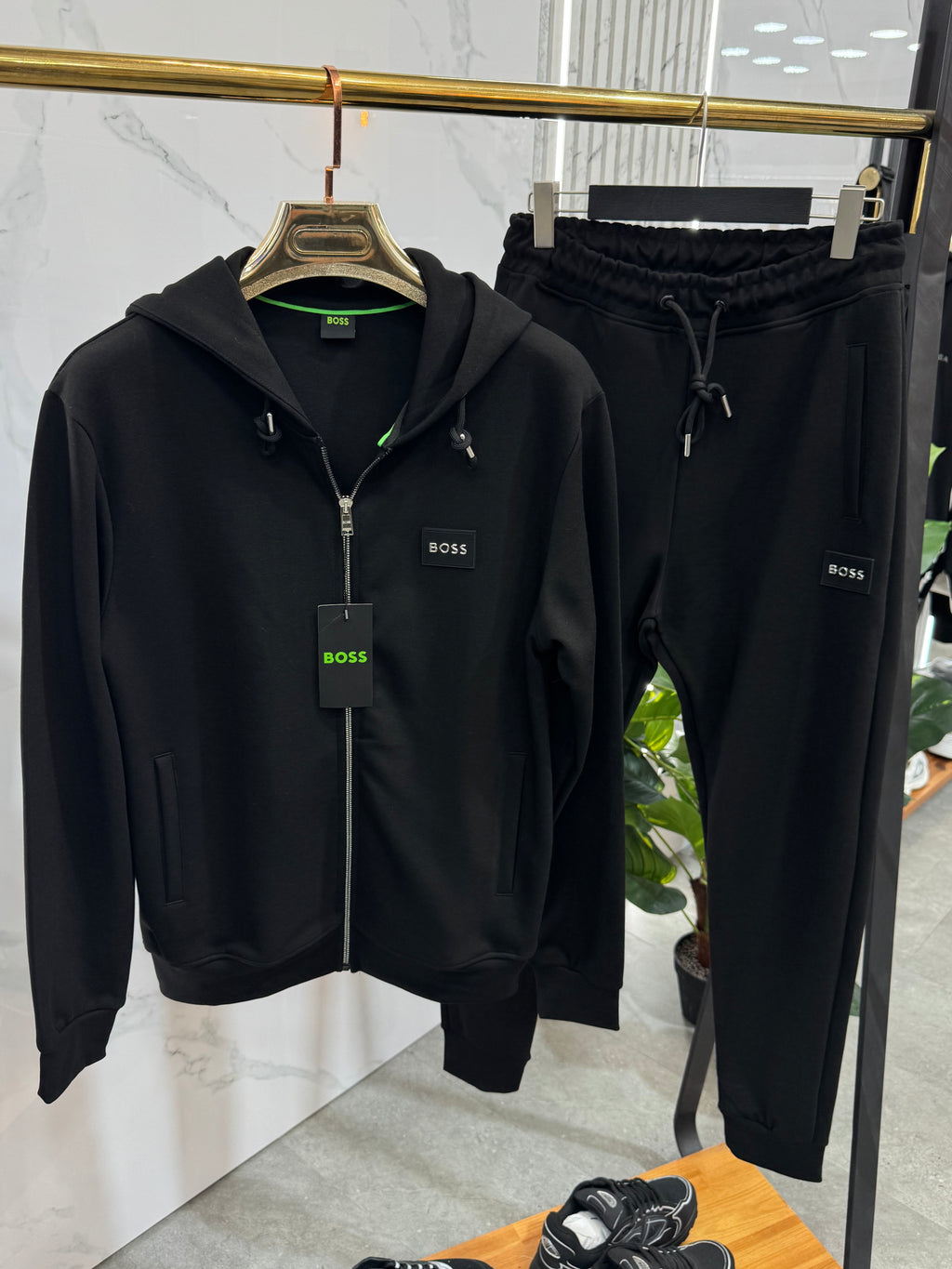 BOSS Silicone Patch Zipped Hoodie Tracksuit Set – Black - NEW1988