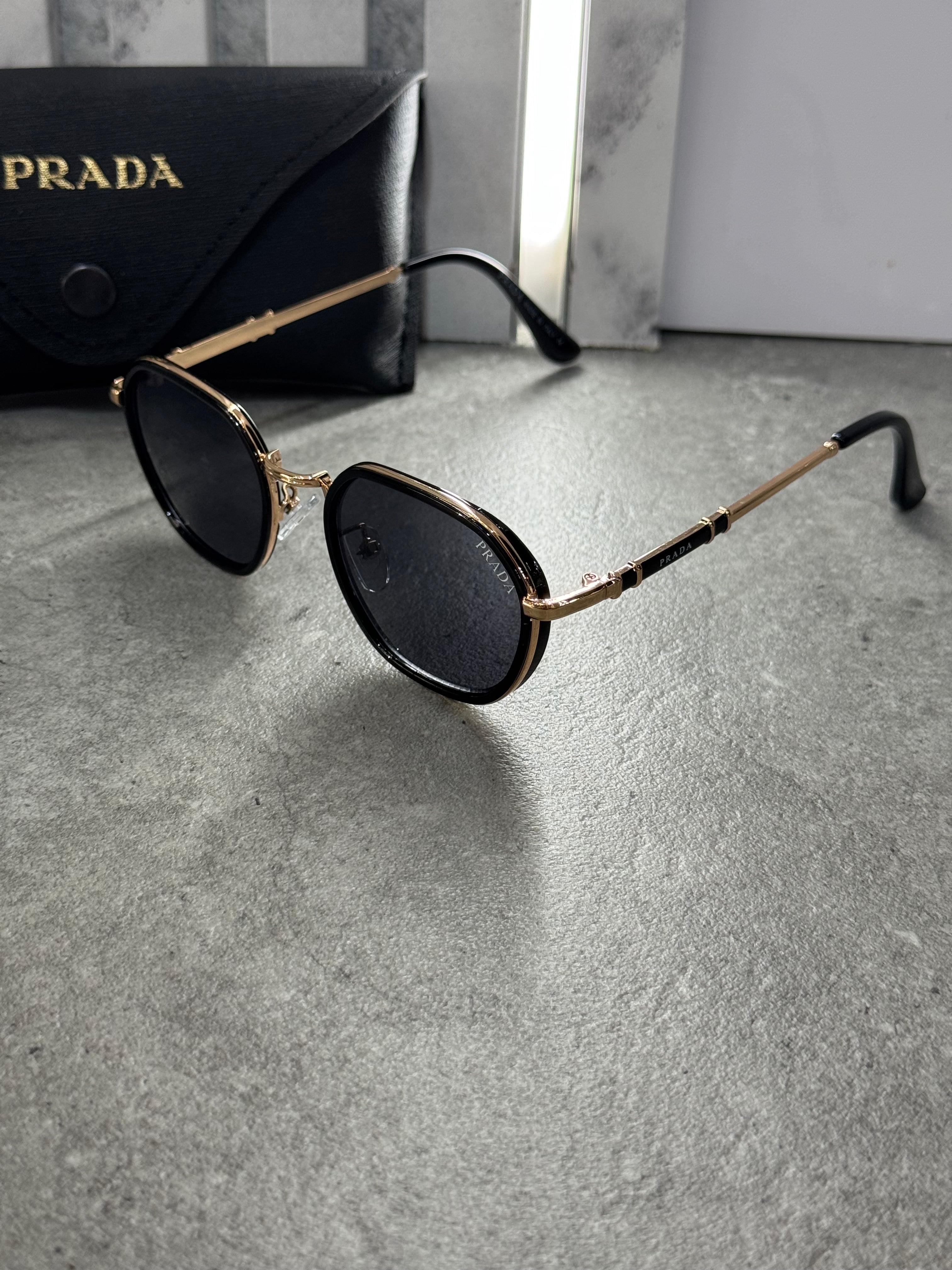 PRADA SUNGLASSE - NEW1134