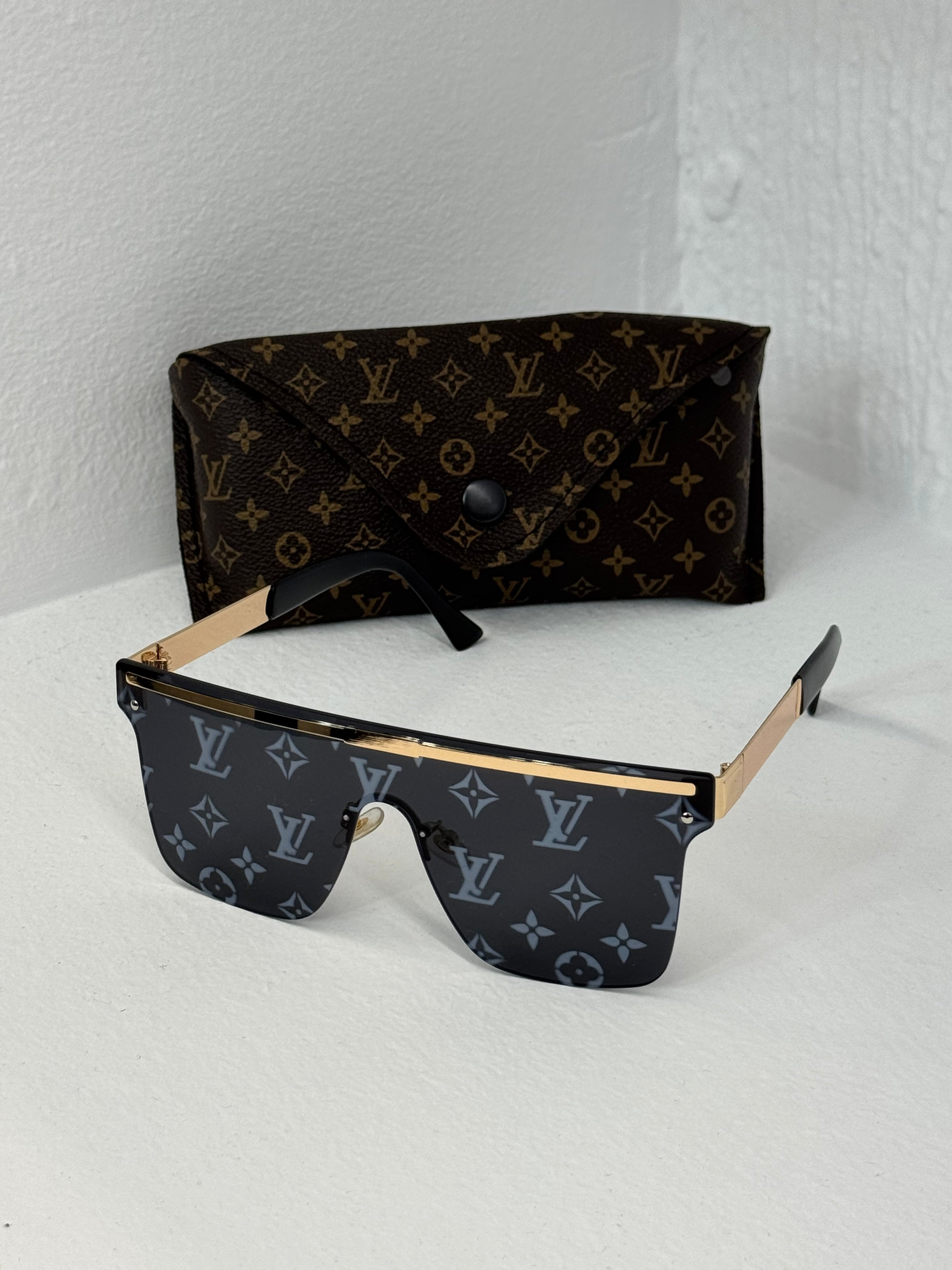 LOUIS VUITTON SUNGLASSE - NEW1246
