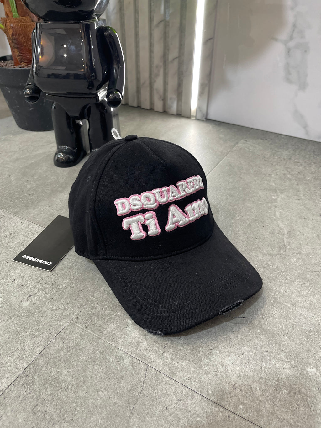 DSQUARED2 "Ti Amo" Embroidered Cap – Black / Pink -NEW1732