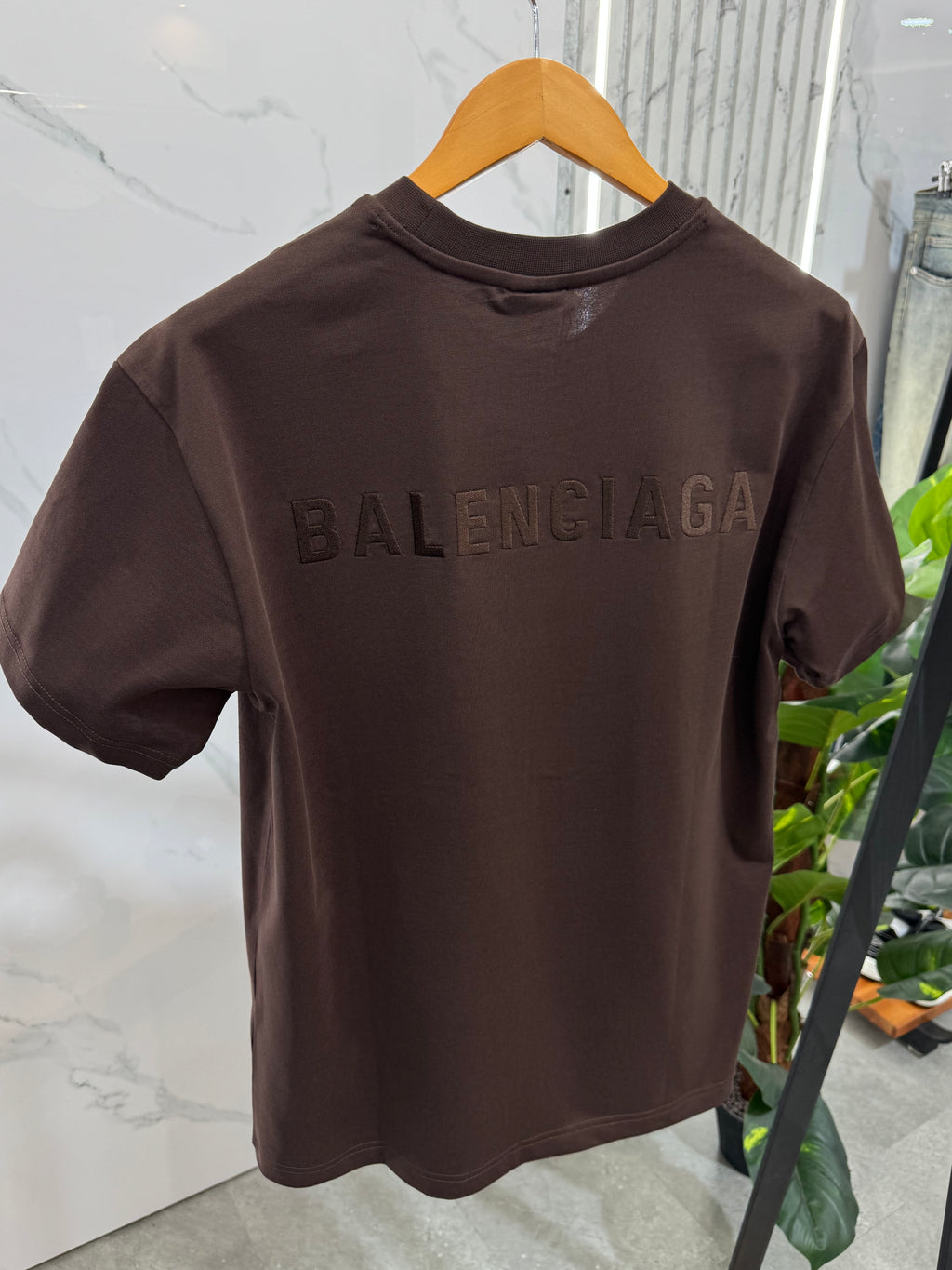 BALENCIAGA Embossed Logo T-Shirt – Brown - NEW1872