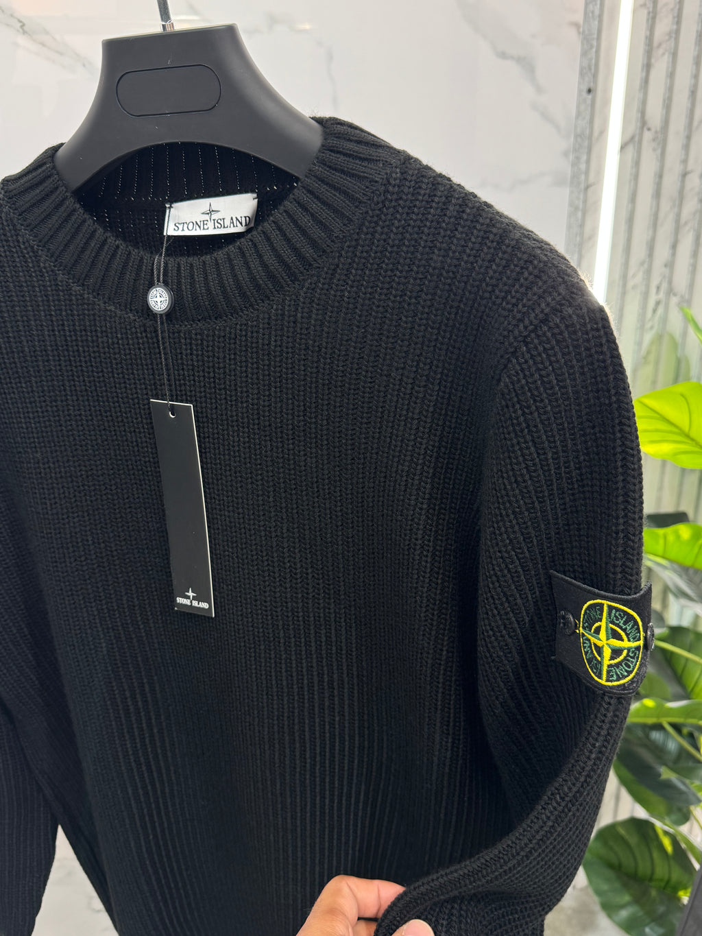 STONE ISLAND Ribbed Knit Compass Badge Sweater – Black - NEW1953