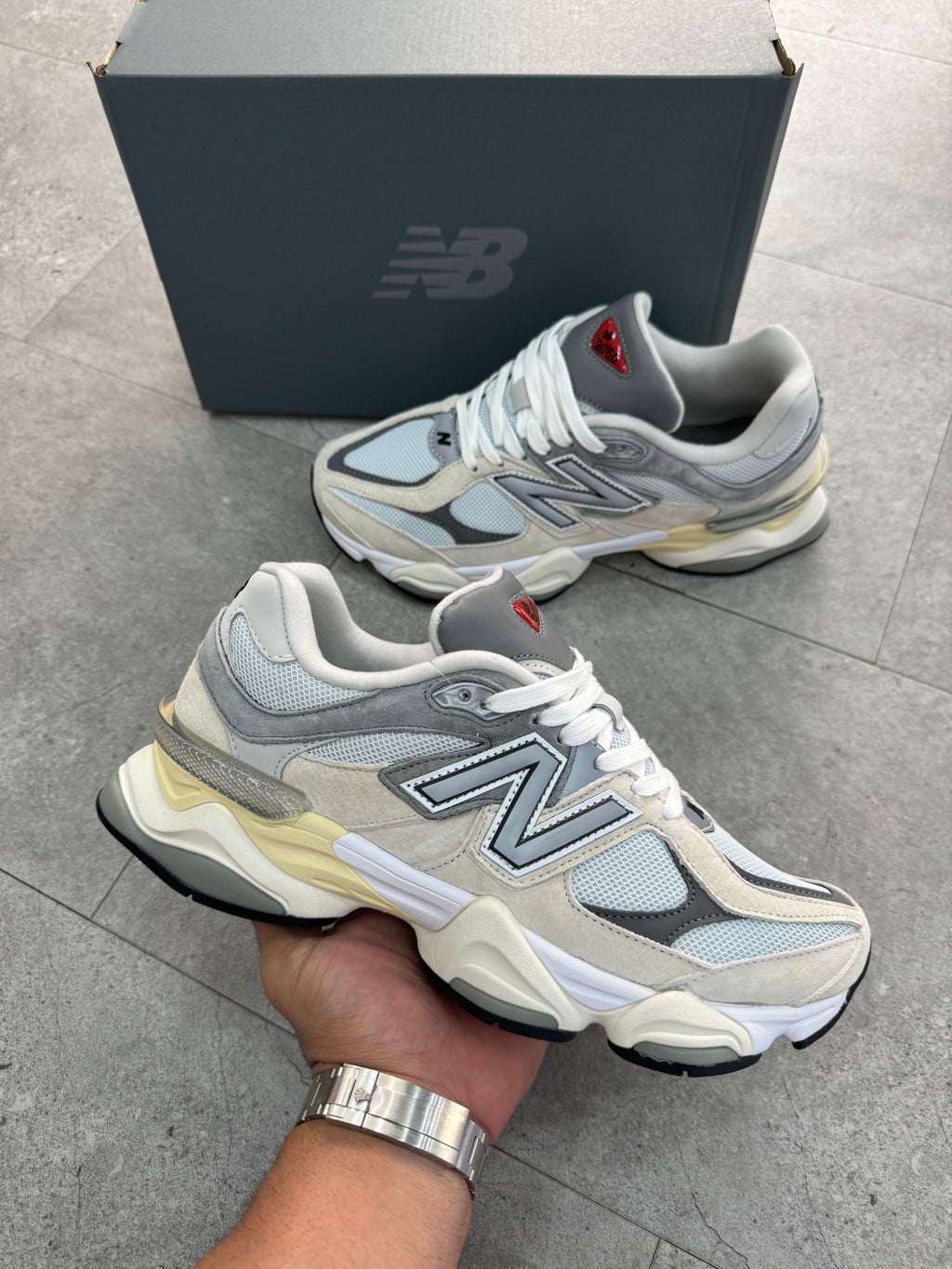 New Balance 9060 "Sea Salt" - NEW1622
