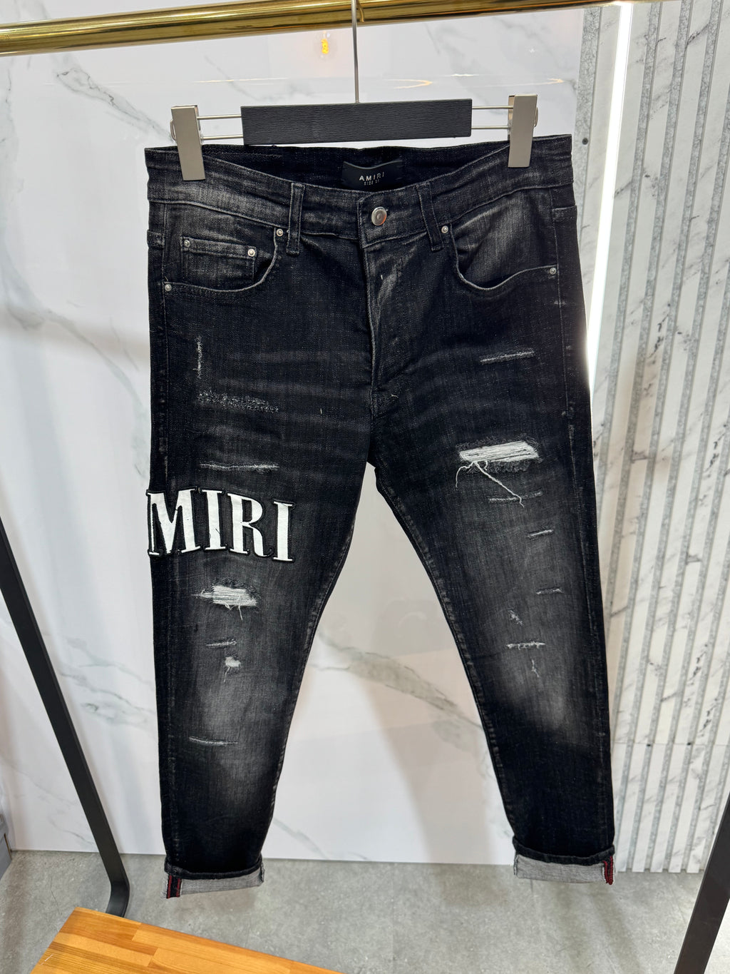 JEAN AMIRI - NEW1201