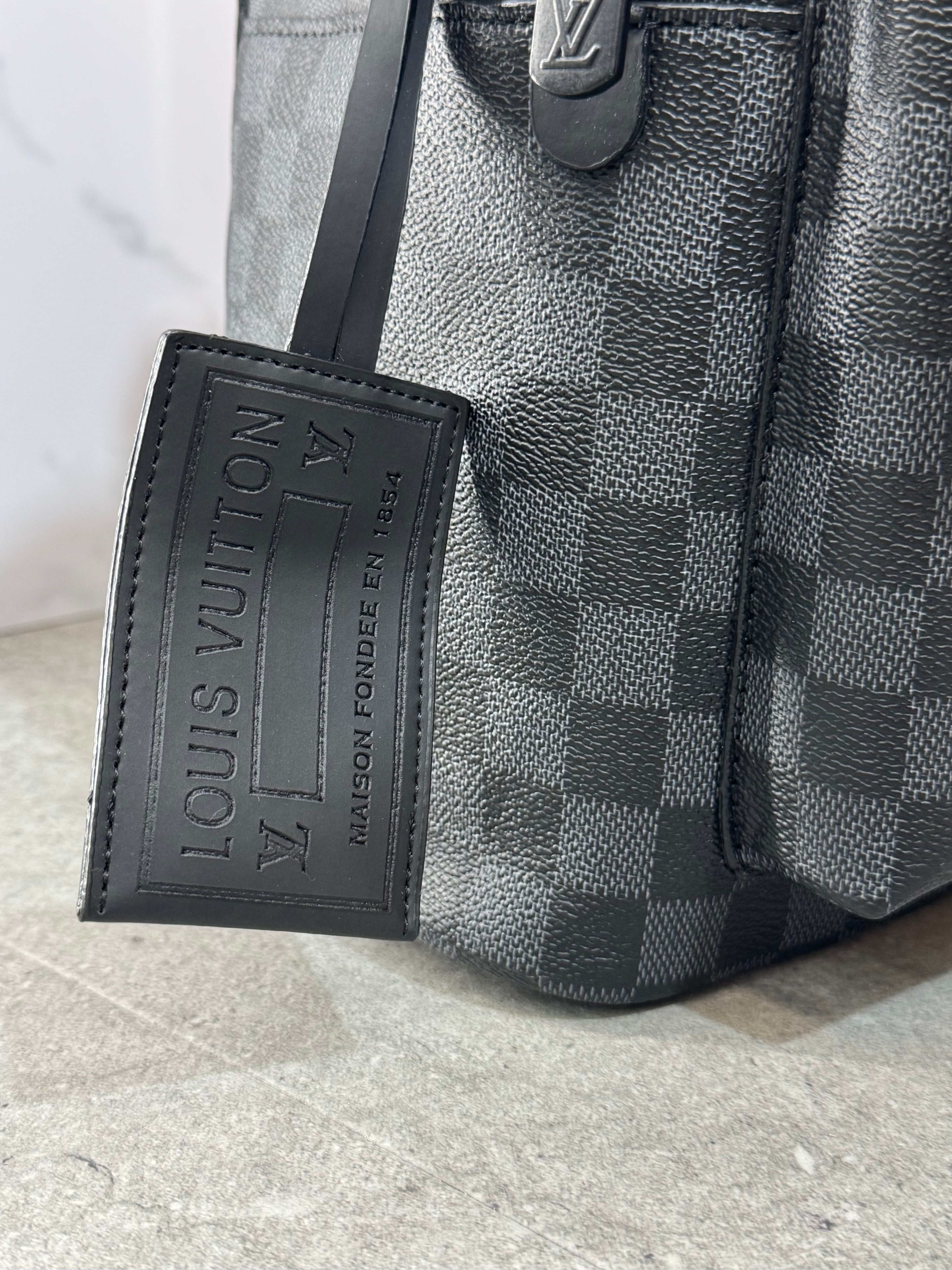 BACKPACK LOUIS VUITTON - NEW1221