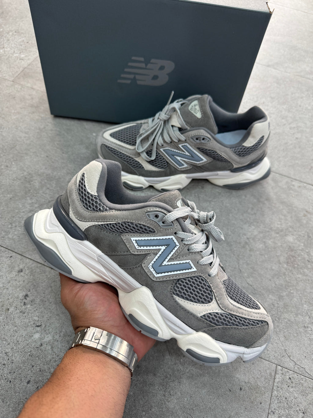 New Balance 9060 "Rain Cloud / Grey" - NEW1624