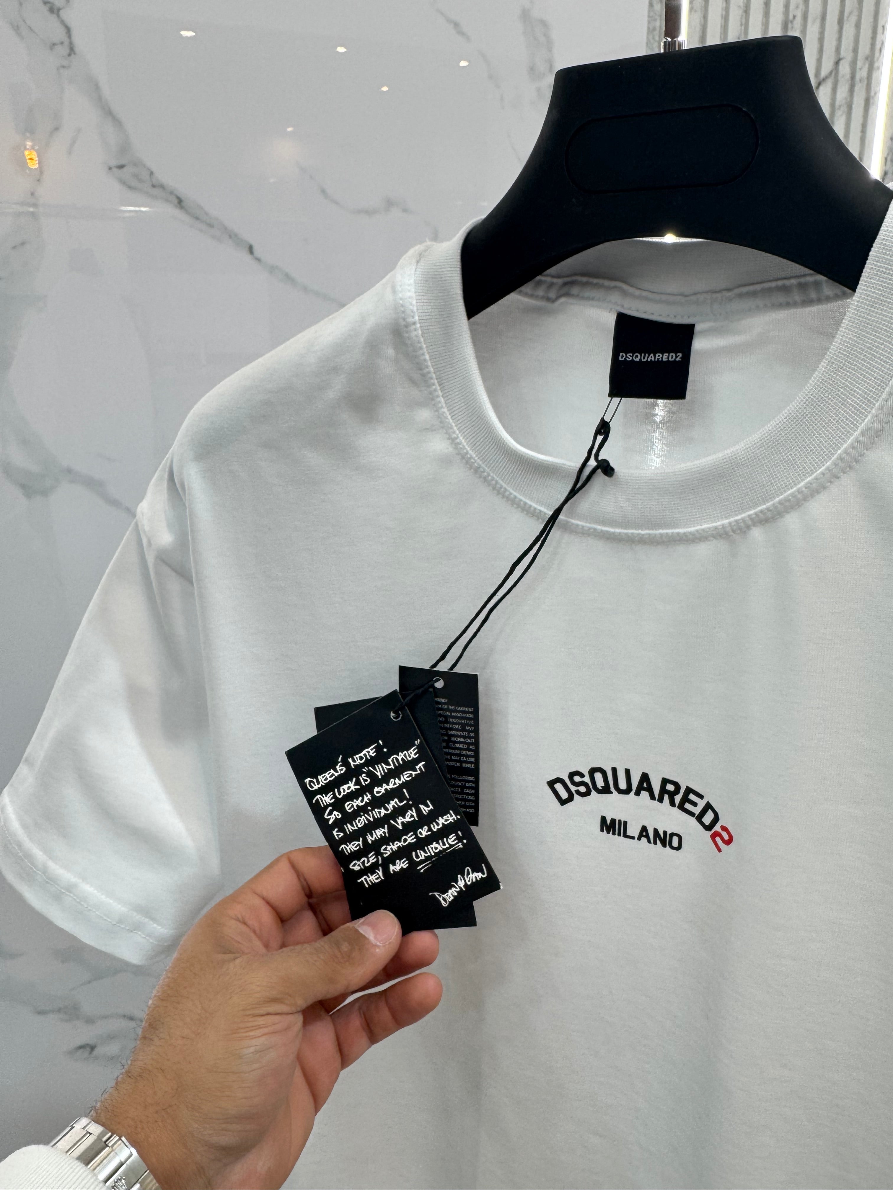 T-SHIRT DSQUARED2 - NEW1528