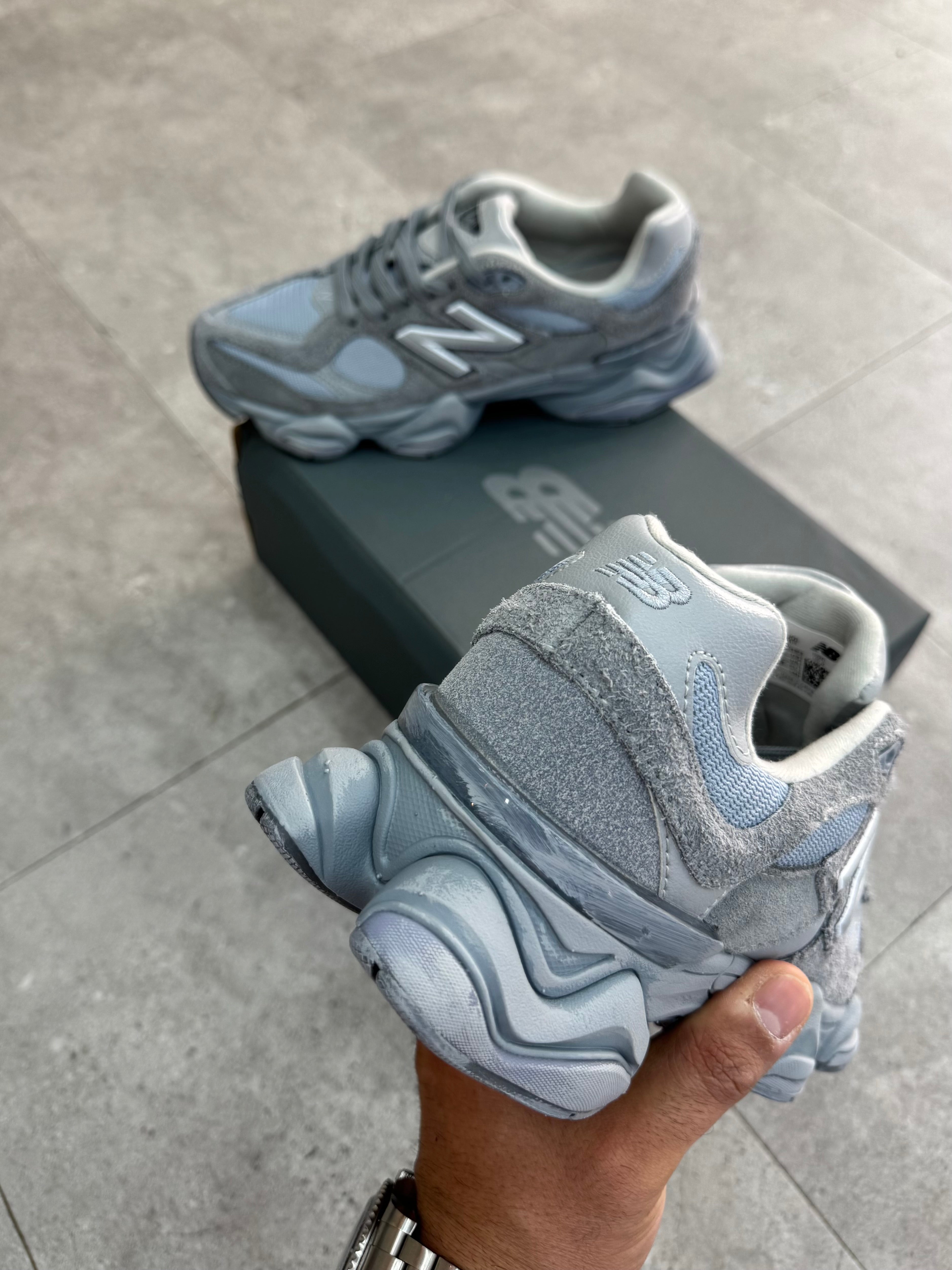 New Balance 9060 "Arctic Grey" - NEW1625