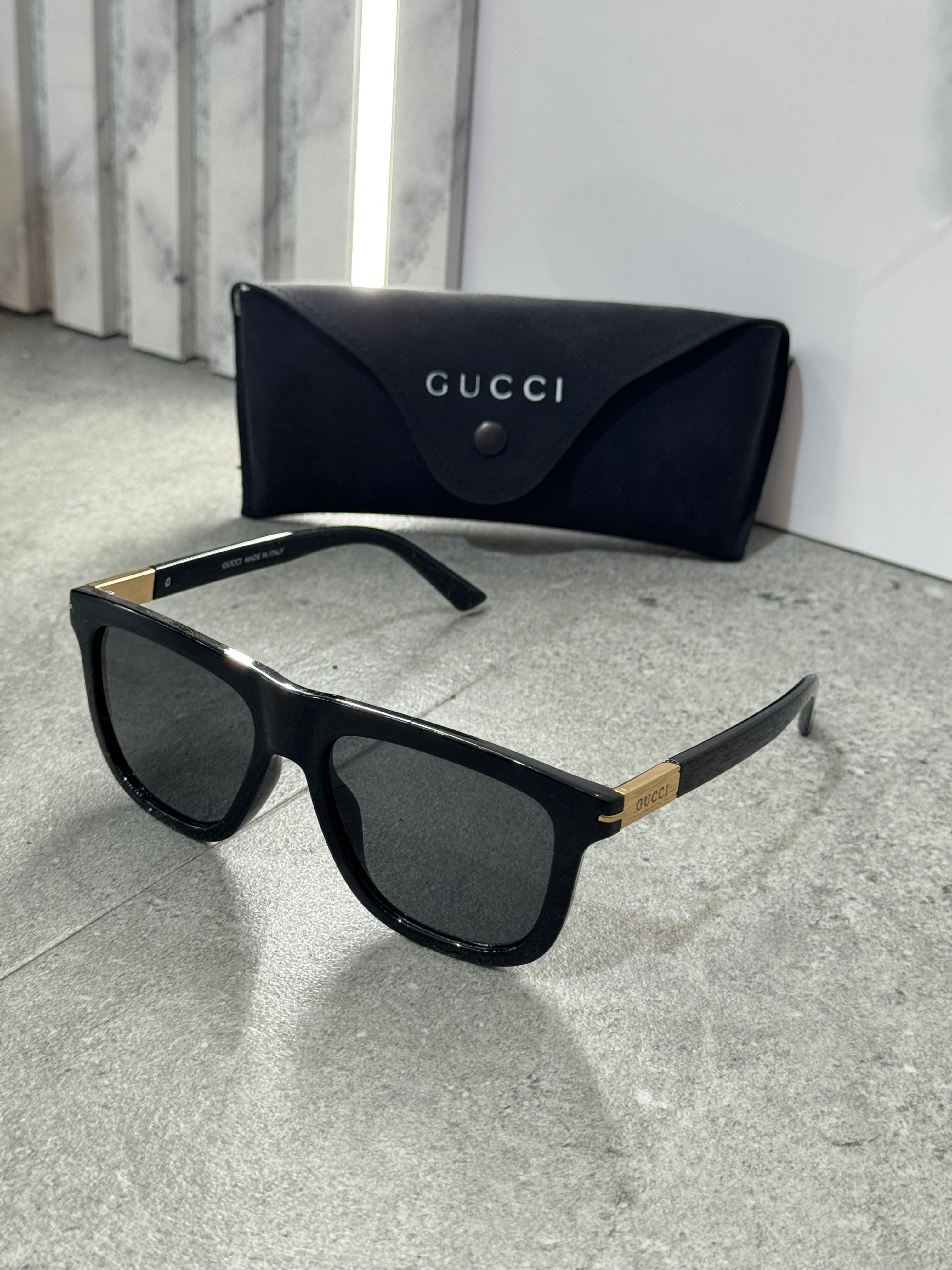 GUCCI Square Sunglasses – Solid Black / Gold NEW1794