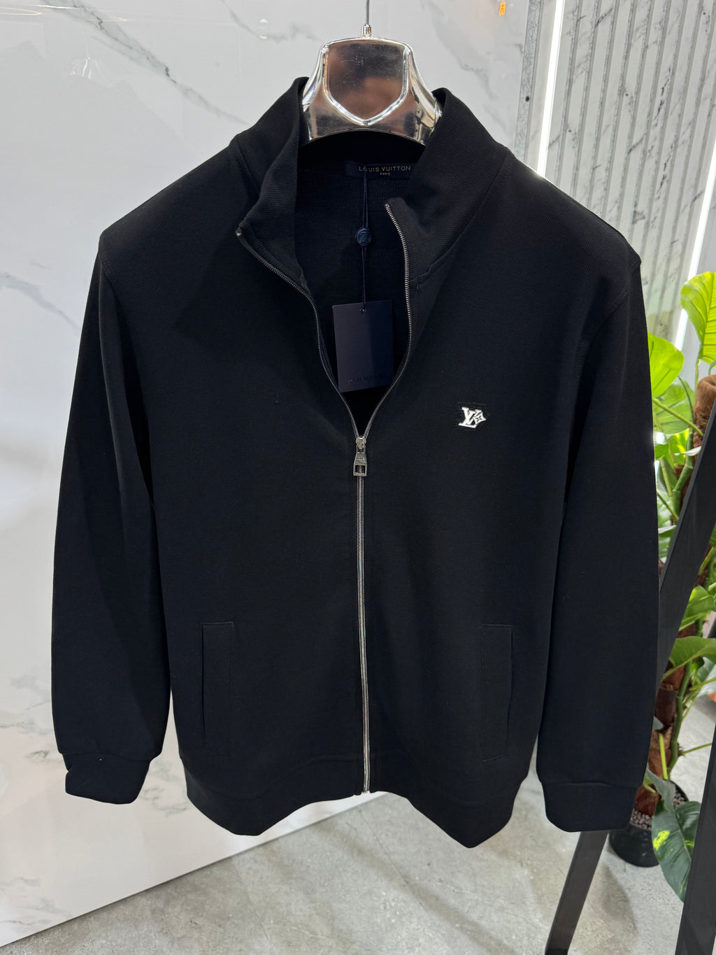LOUIS VUITTON LV Initial Logo Full-Zip Cardigan Jacket – Black - NEW1981