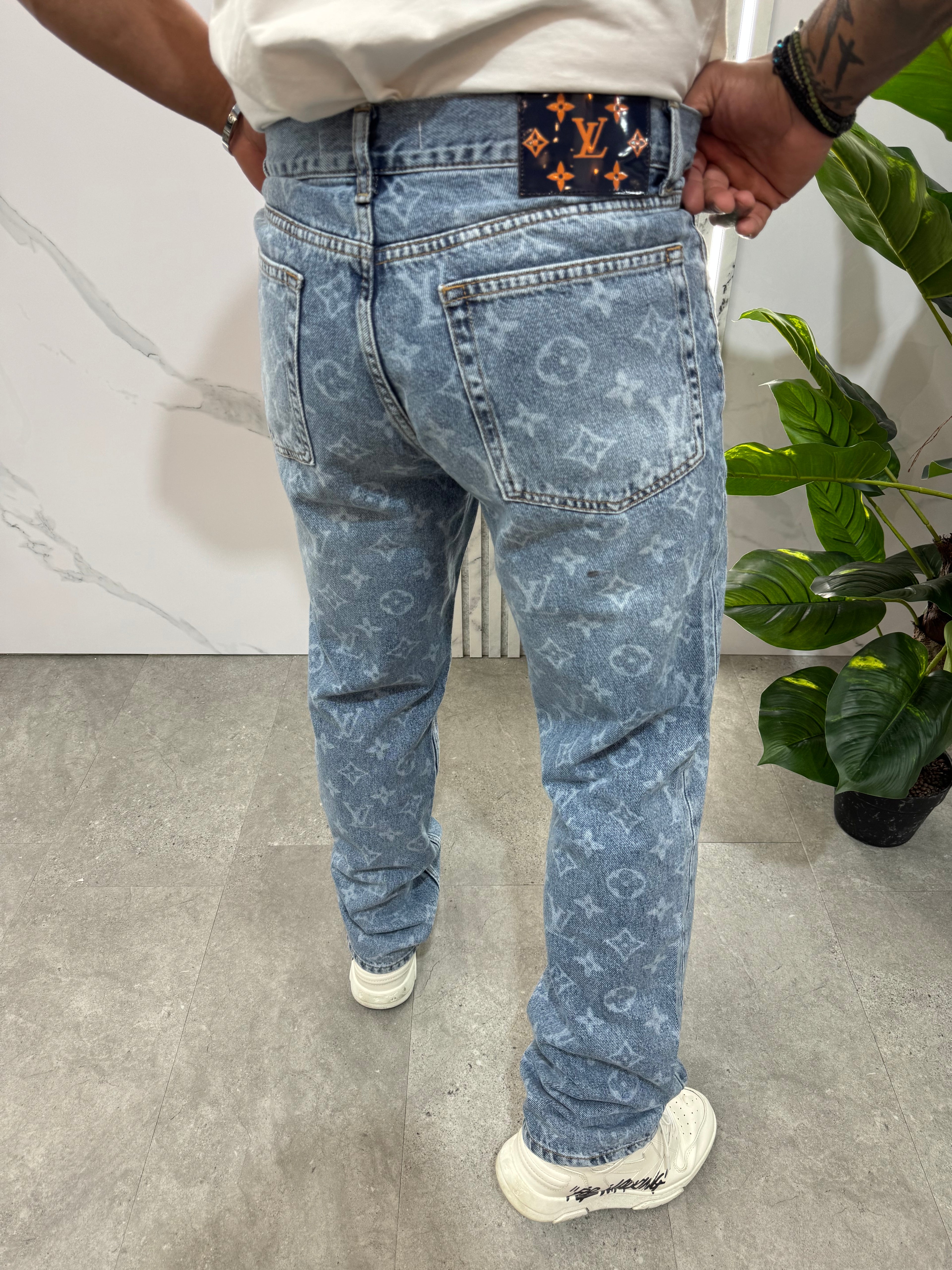 JEAN LOUIS VUITTON - NEW1327