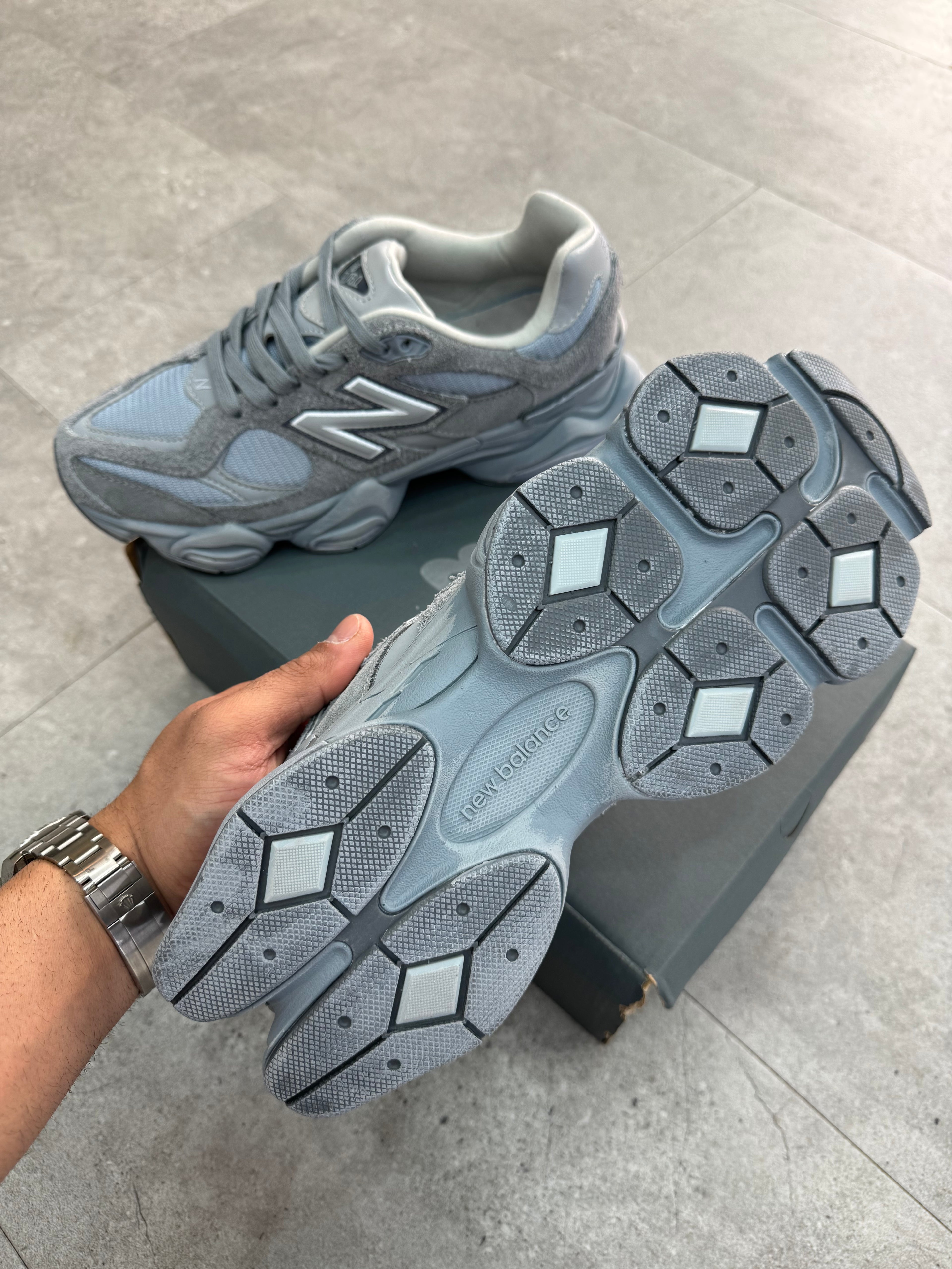 New Balance 9060 "Arctic Grey" - NEW1625