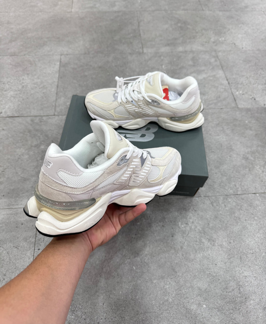 NEW BALANCE 9060 – Off-White / Sea Sal - NEW1808