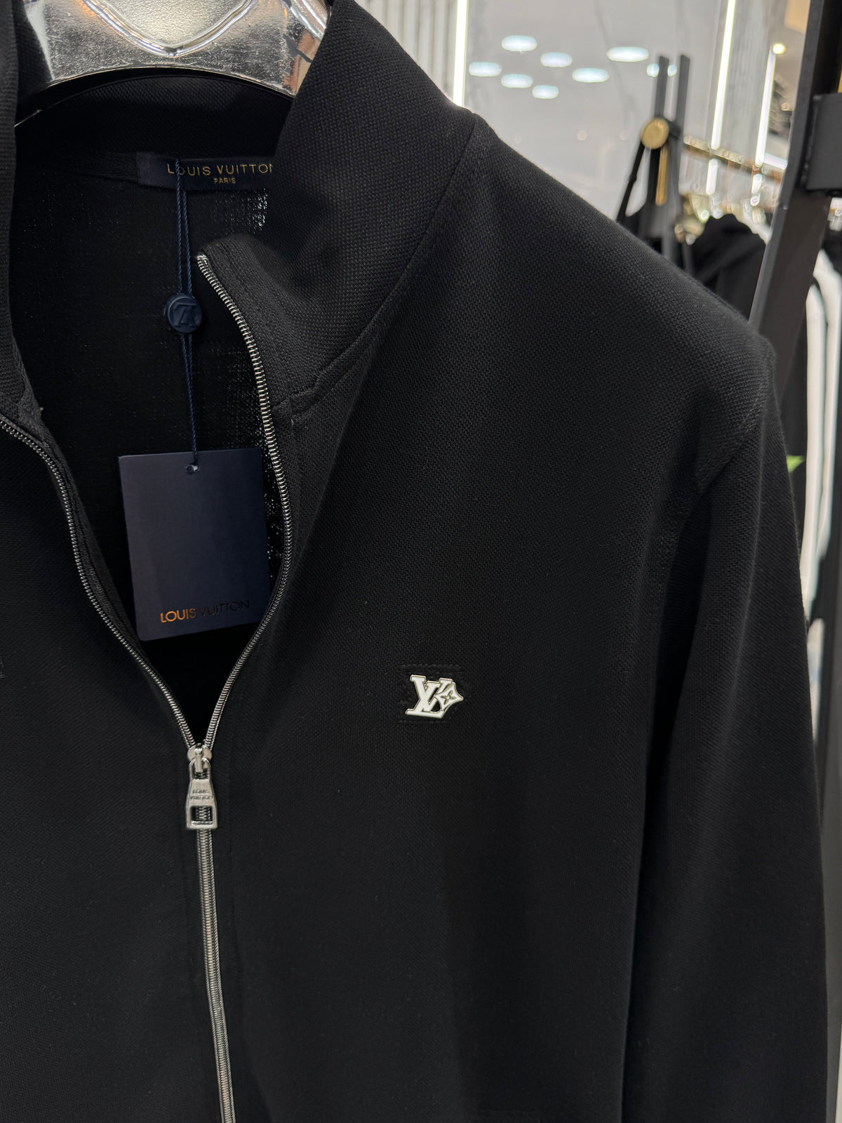 LOUIS VUITTON LV Initial Logo Full-Zip Cardigan Jacket – Black - NEW1981