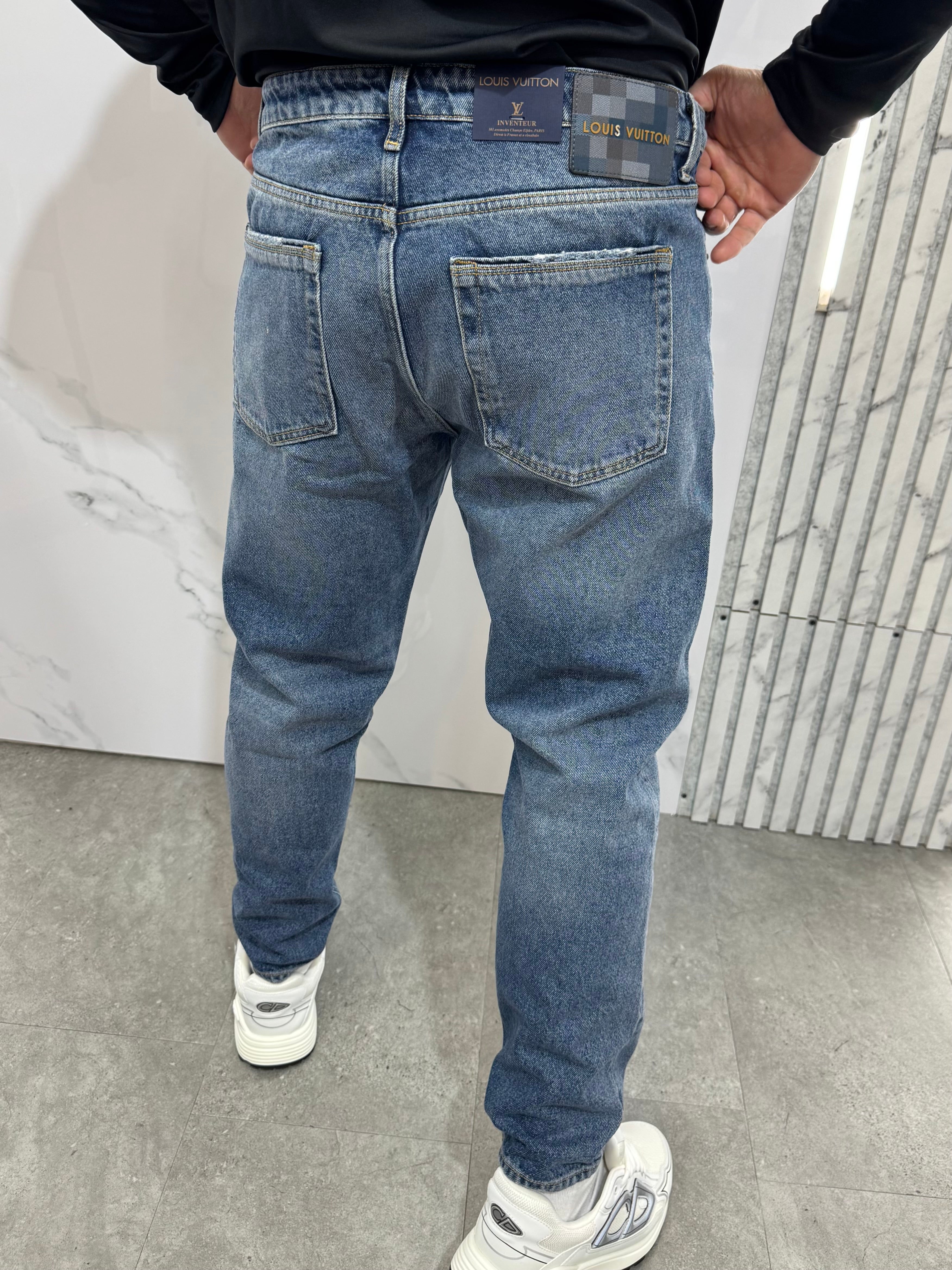 JEAN LOUIS VUITTON - NEW1431