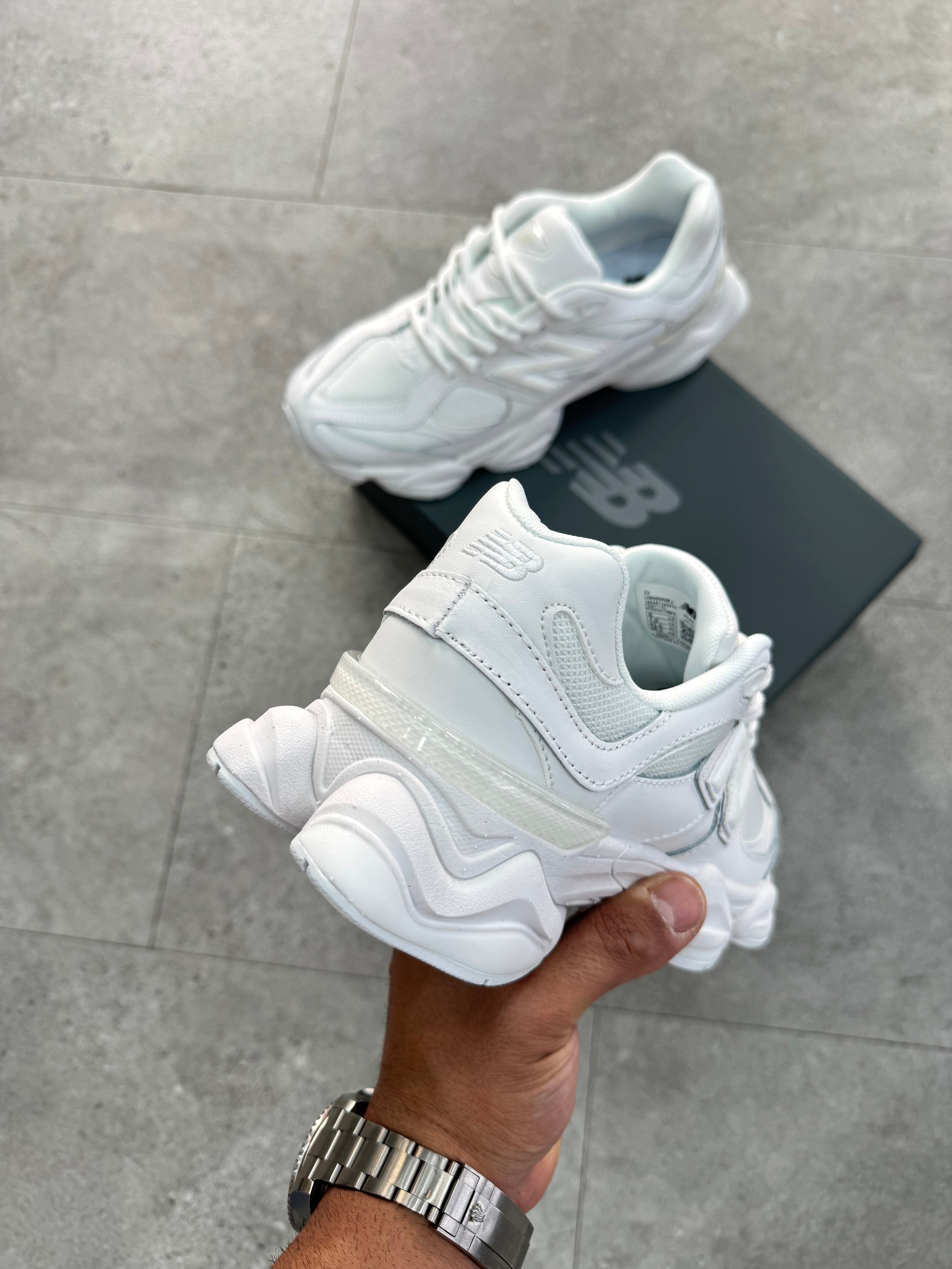 New Balance 9060 "triple white" - NEW1626